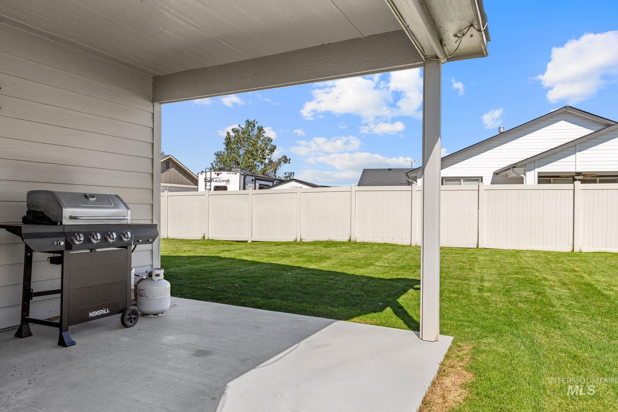 2688 Bayberry Dr. Property Photo 28