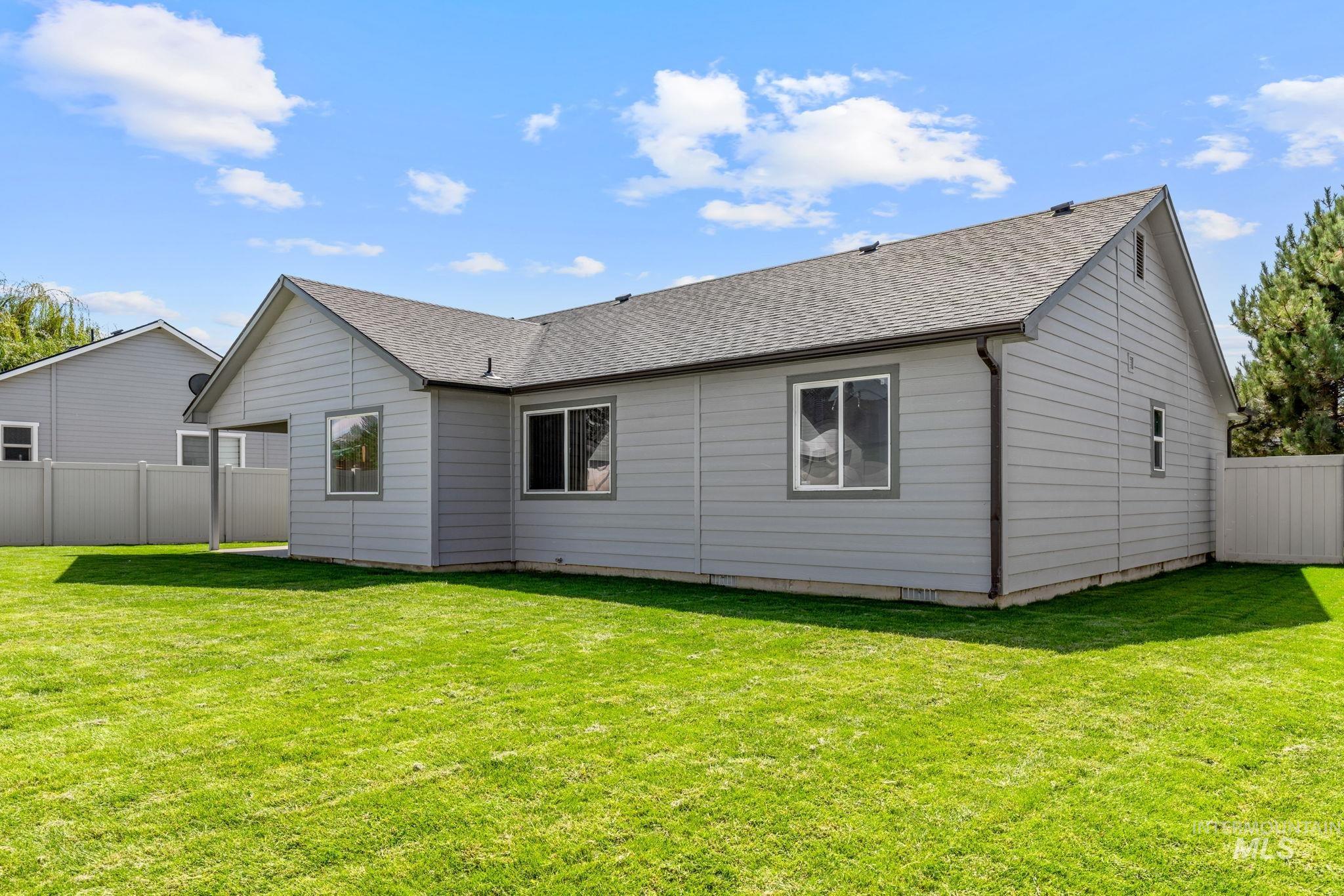 2688 Bayberry Dr. Property Photo 31