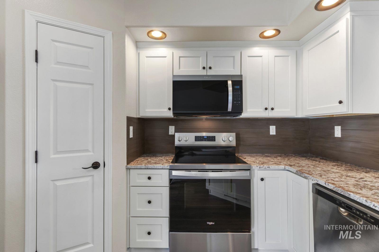 522 N Copper River Drive Property Photo 8