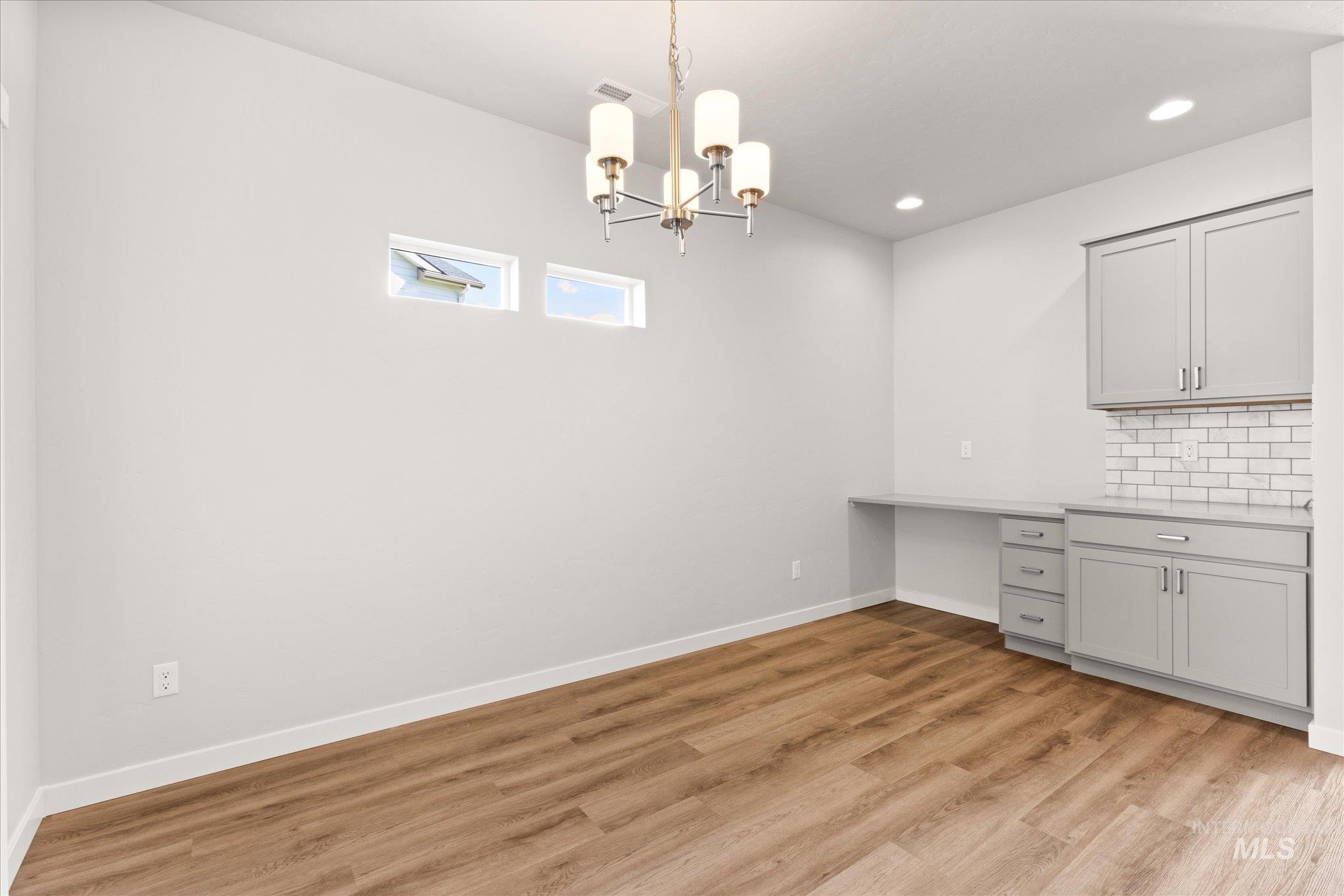1109 N World Cup Ln Property Photo 17