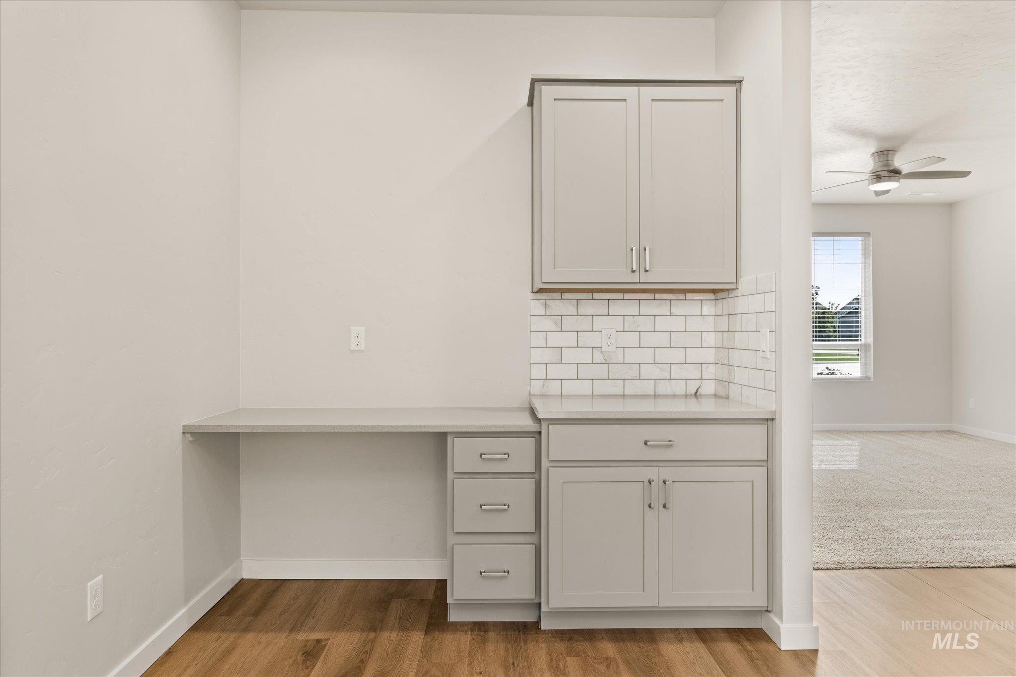 1109 N World Cup Ln Property Photo 18