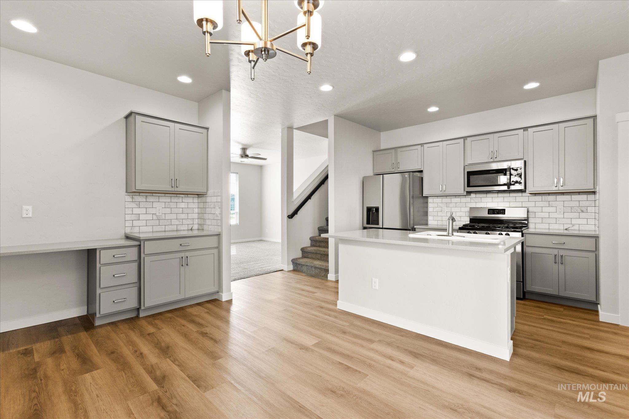 1109 N World Cup Ln Property Photo 19