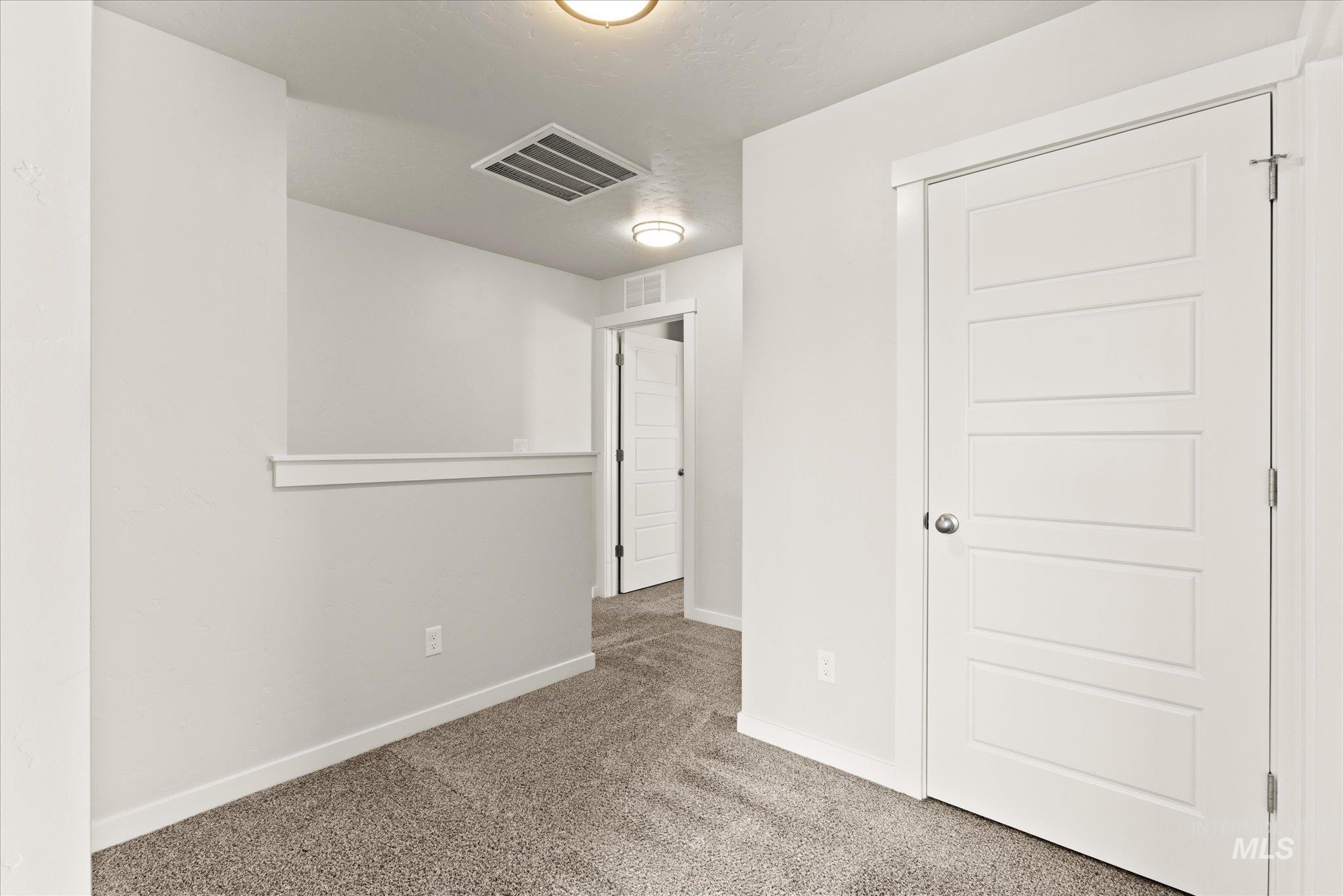 1109 N World Cup Ln Property Photo 23