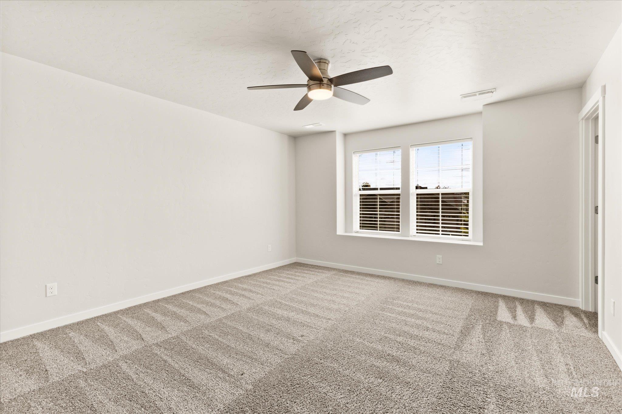 1109 N World Cup Ln Property Photo 26