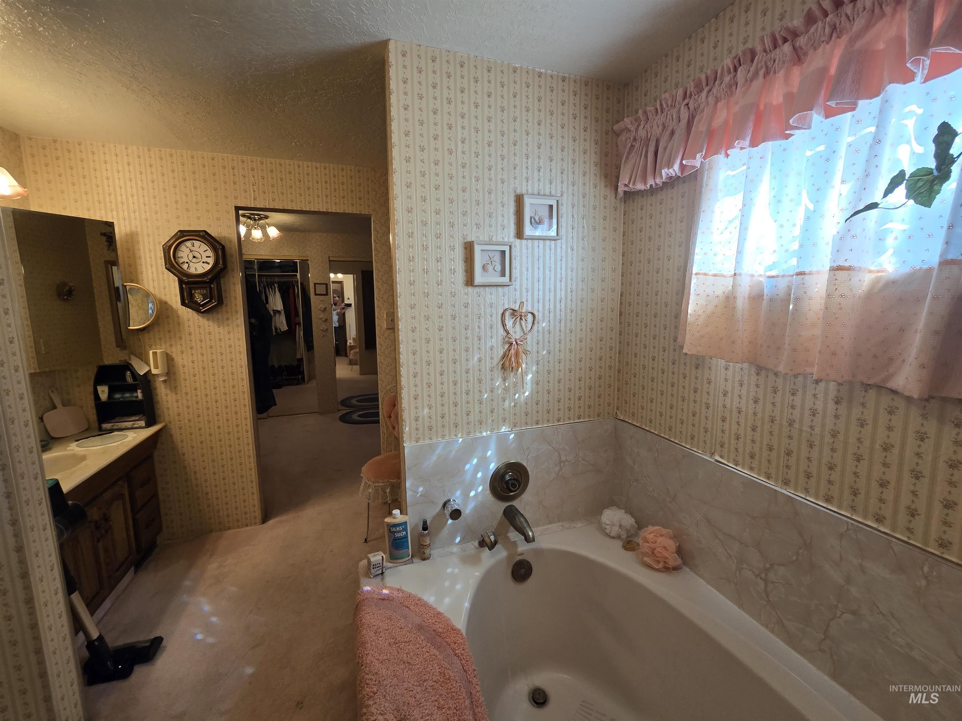 280 Meadows Lane Property Photo 30