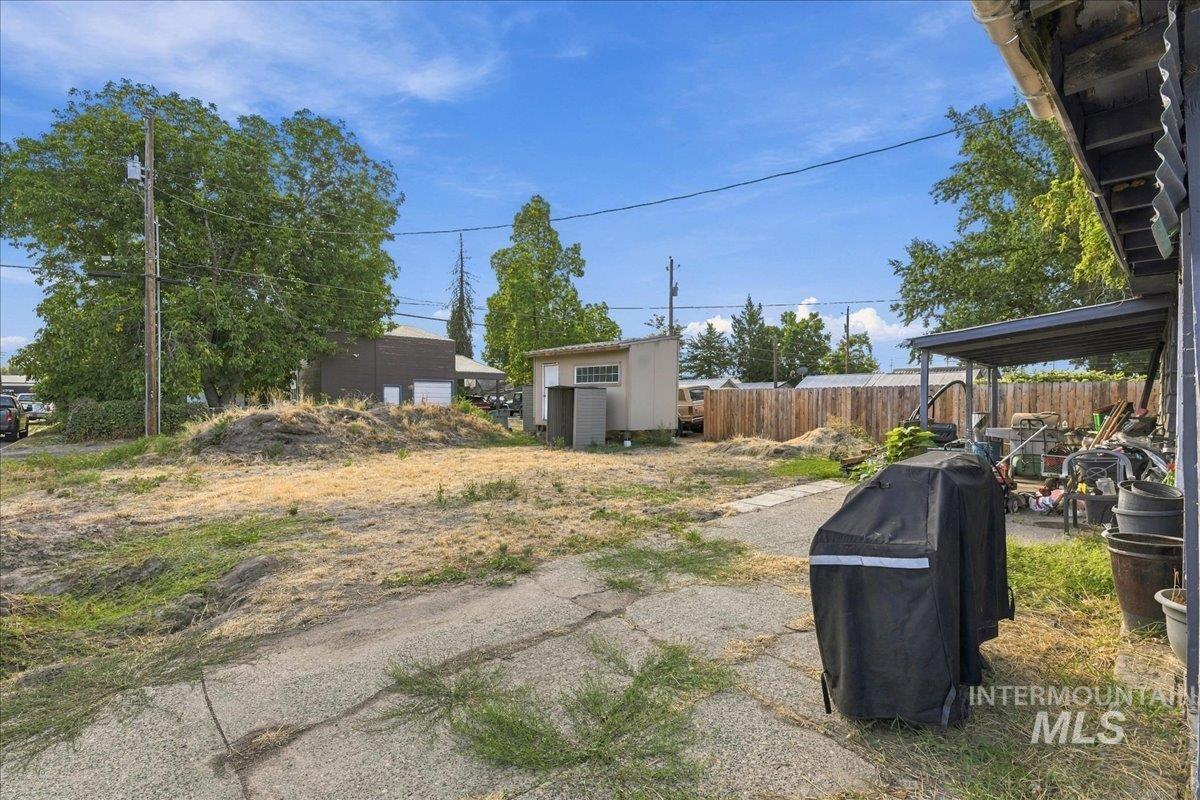 442 N 6th St Property Photo 16