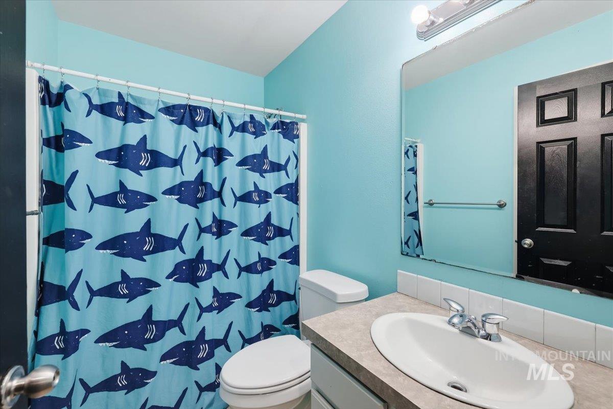 5302 Weston Ave. Property Photo 17