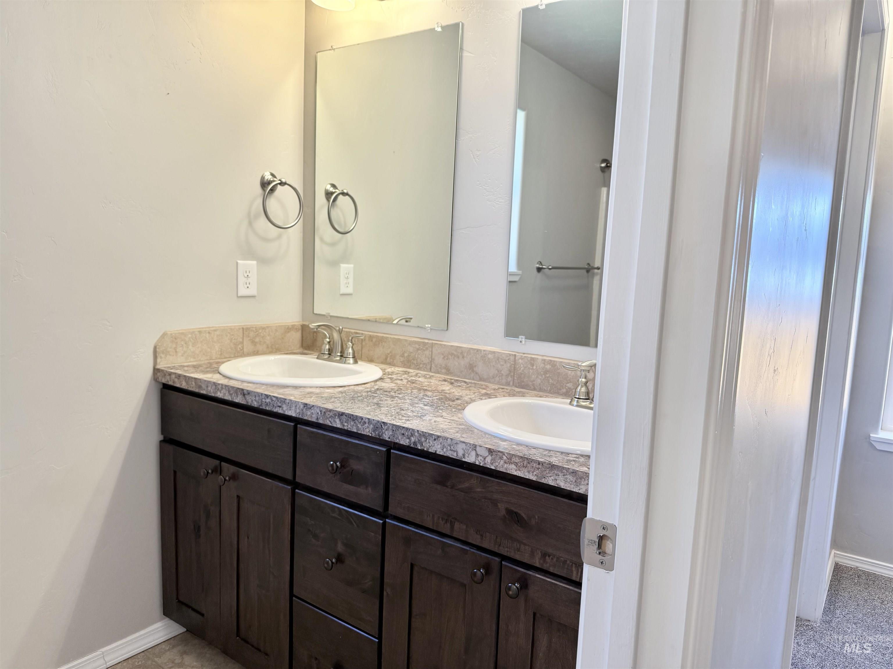 701 N Fillmore Property Photo 12