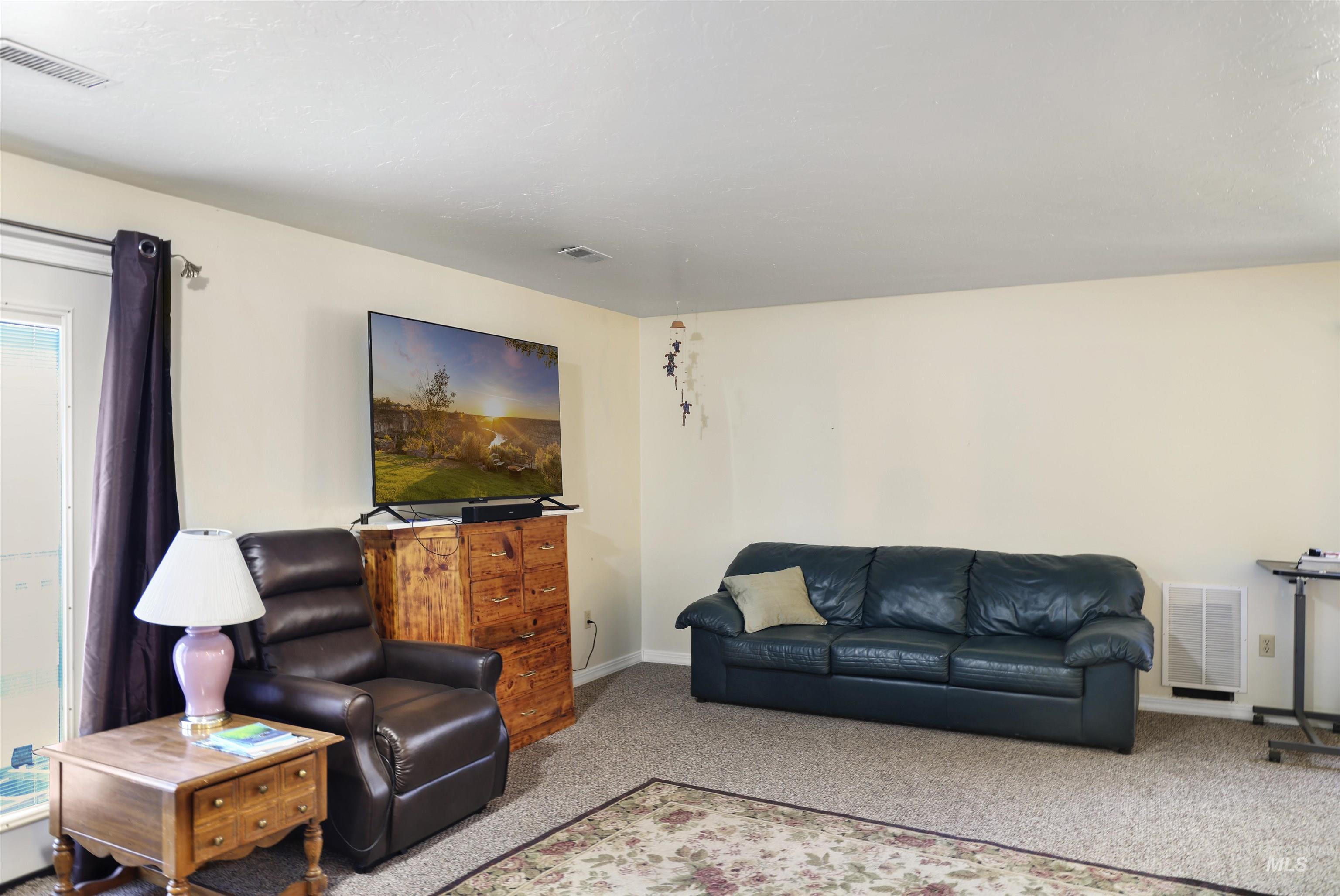 374 E 400 S Property Photo 29