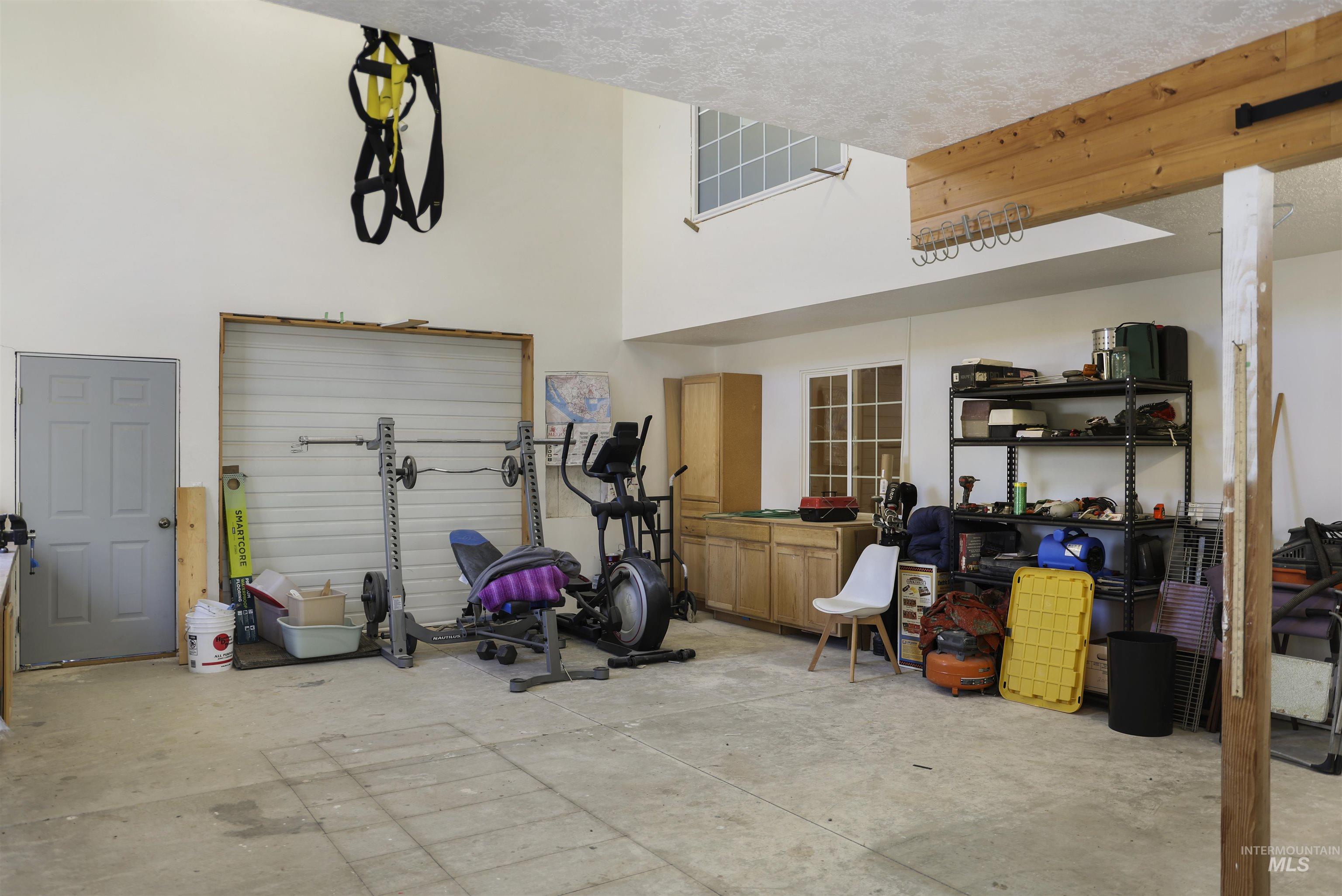 374 E 400 S Property Photo 33