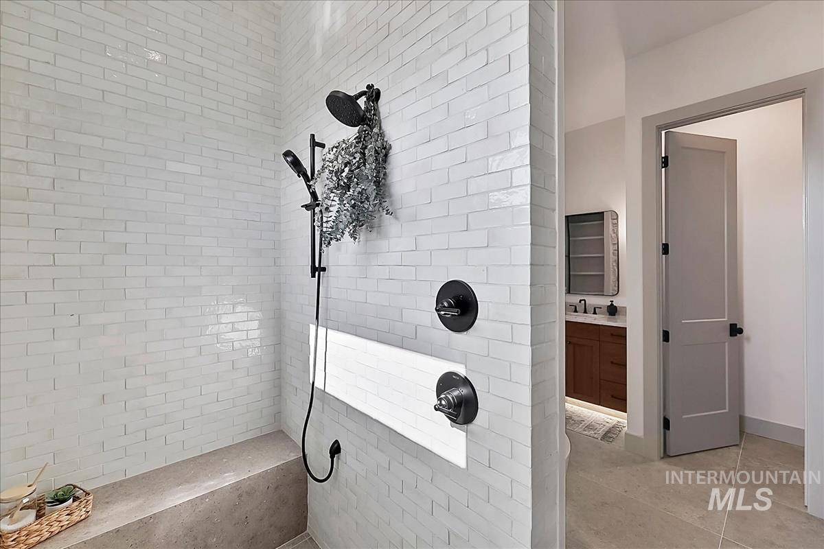 3491 N Templeton Way Property Photo 29