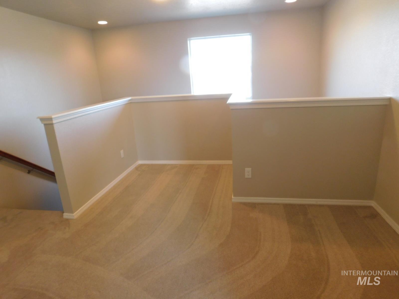 1089 E Grand Haven St Property Photo 21