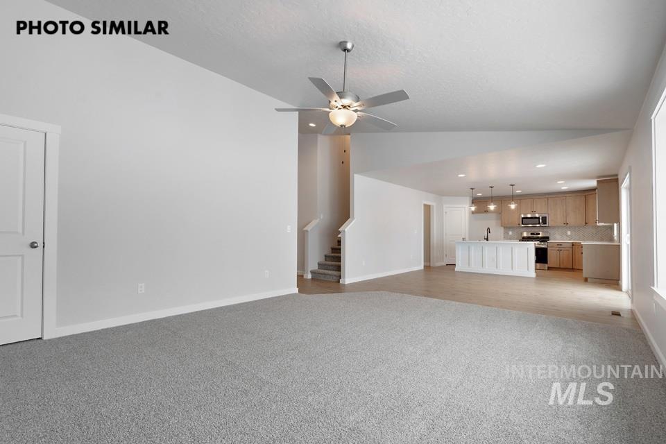 1425 Dawn St Property Photo 6
