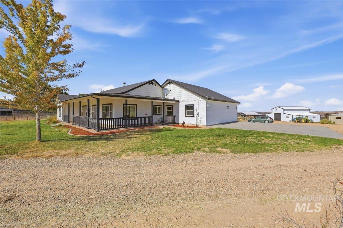 18026 Briar Creek Rd Property Photo 4