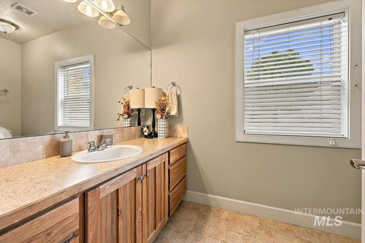18026 Briar Creek Rd Property Photo 29