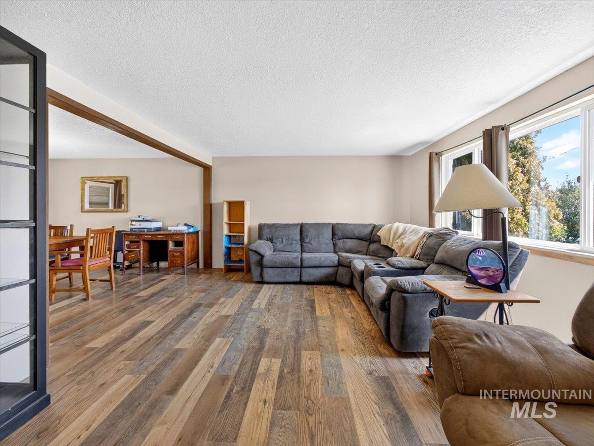 790 E 12th Street Property Photo 12