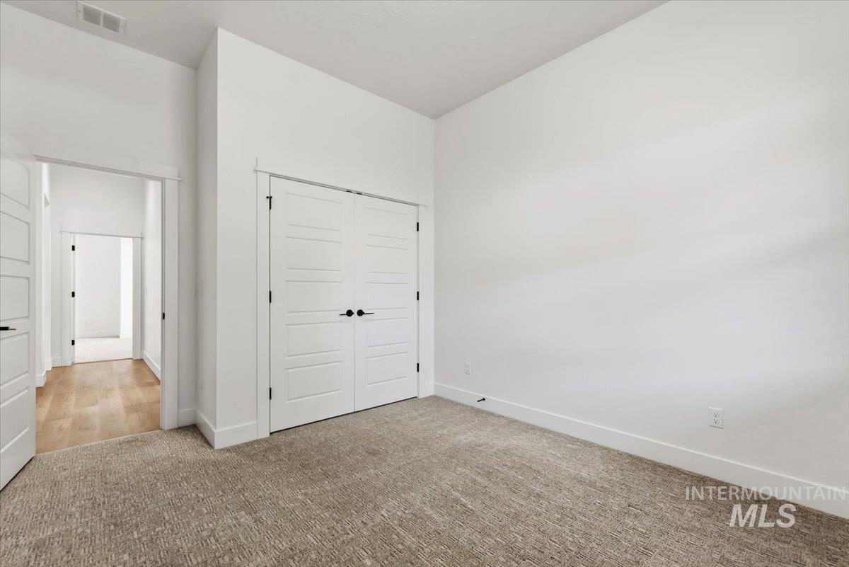 4450 W Lost Rapids Dr Property Photo 24