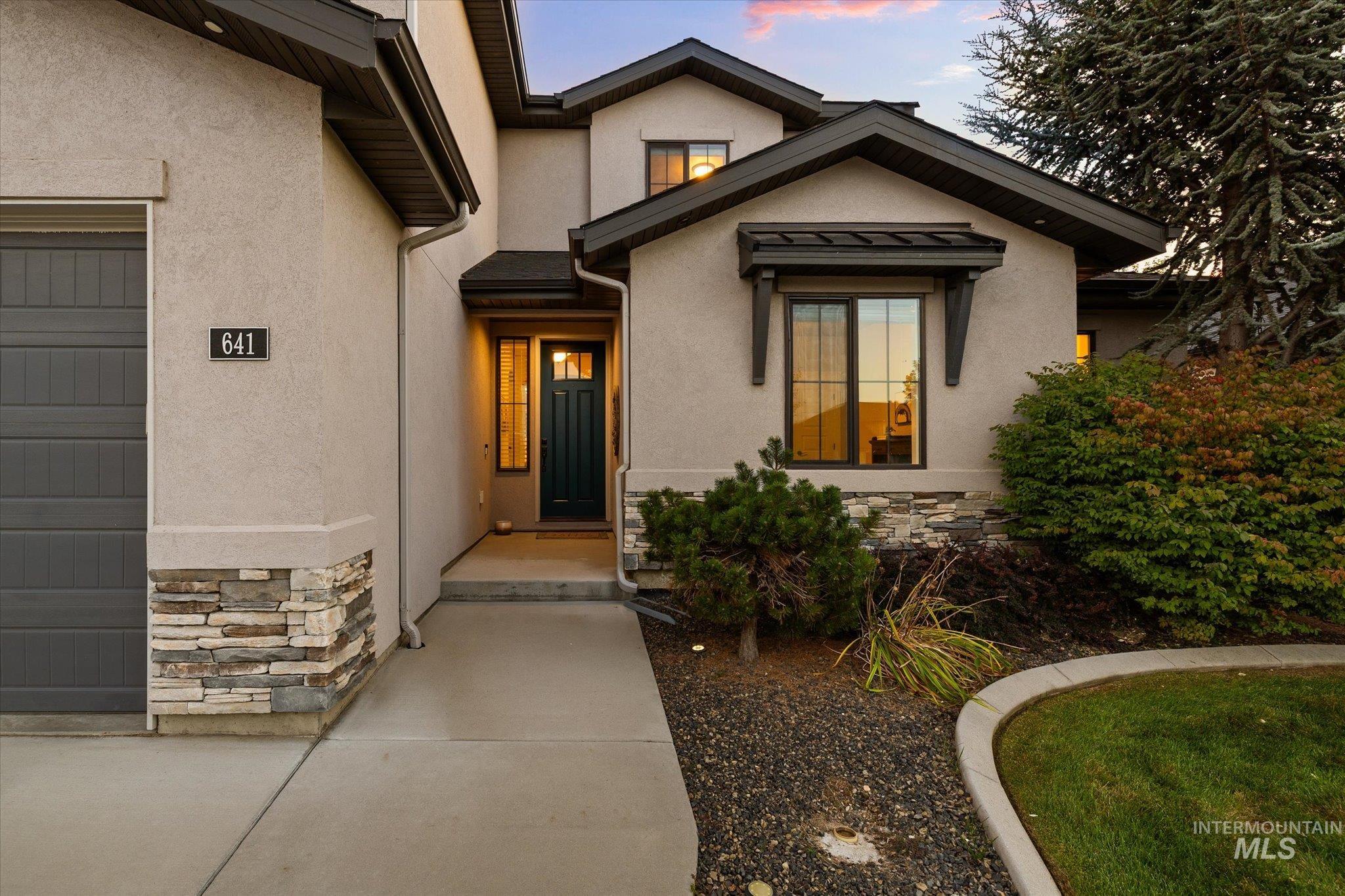 641 E Crest Ridge Dr Property Photo 46