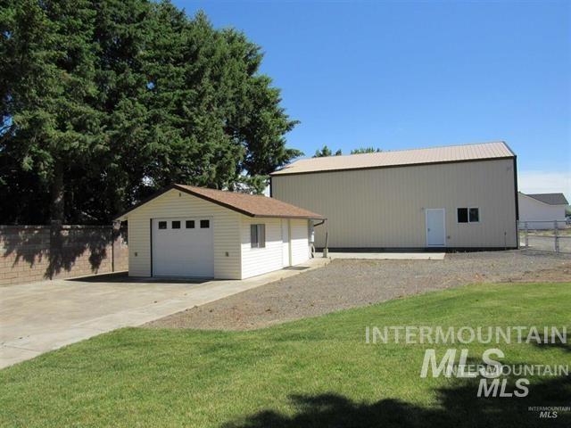 1777 4th Ave. Property Photo 6