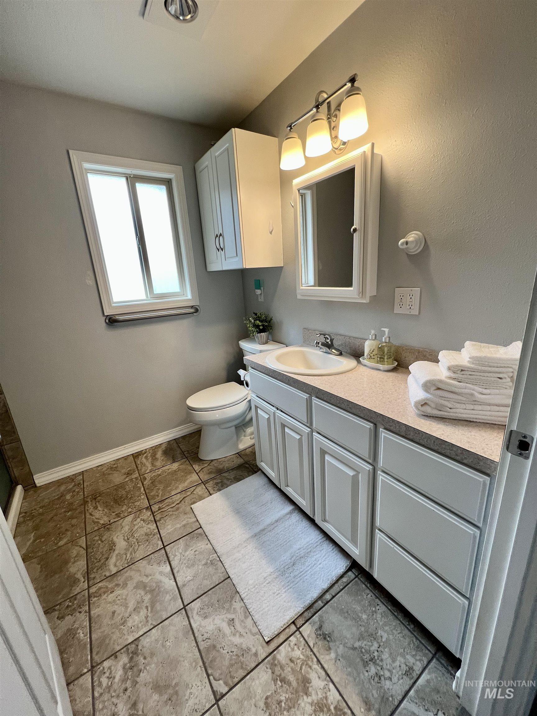 1777 4th Ave. Property Photo 15