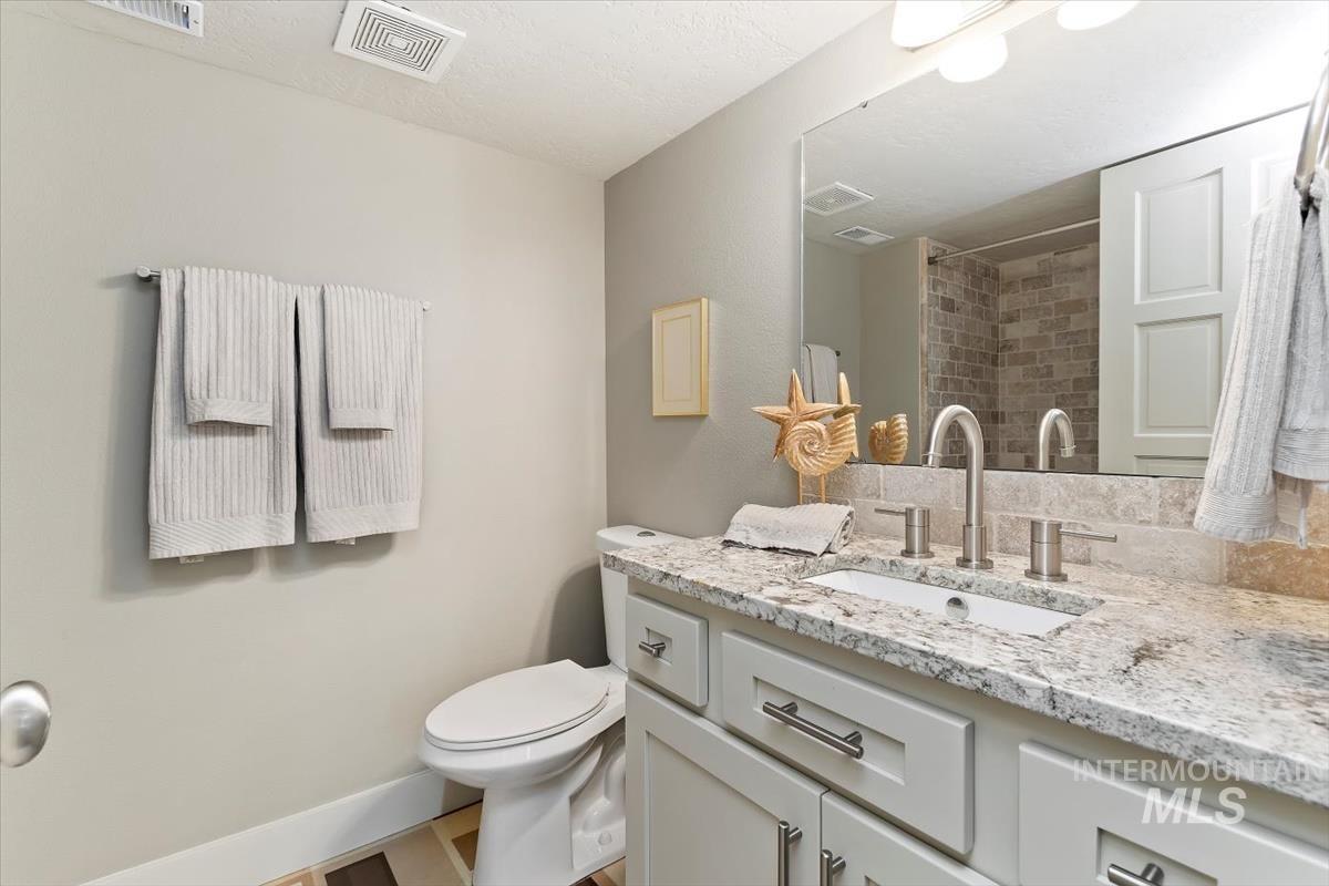 709 E Braemere Property Photo 29