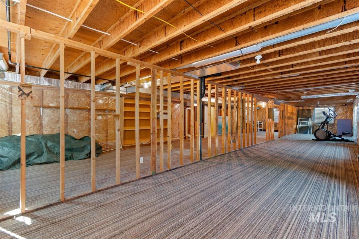 709 E Braemere Property Photo 33