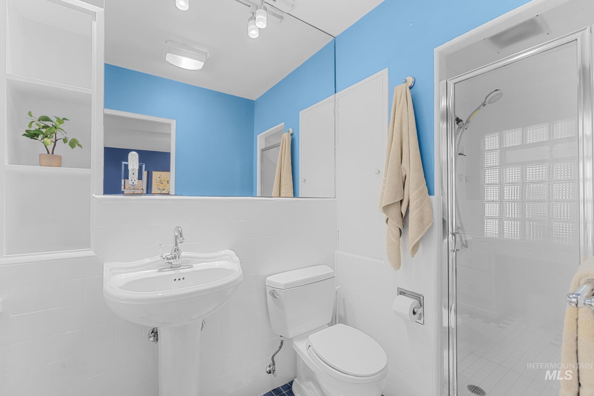 1325 S Owyhee St Property Photo 31