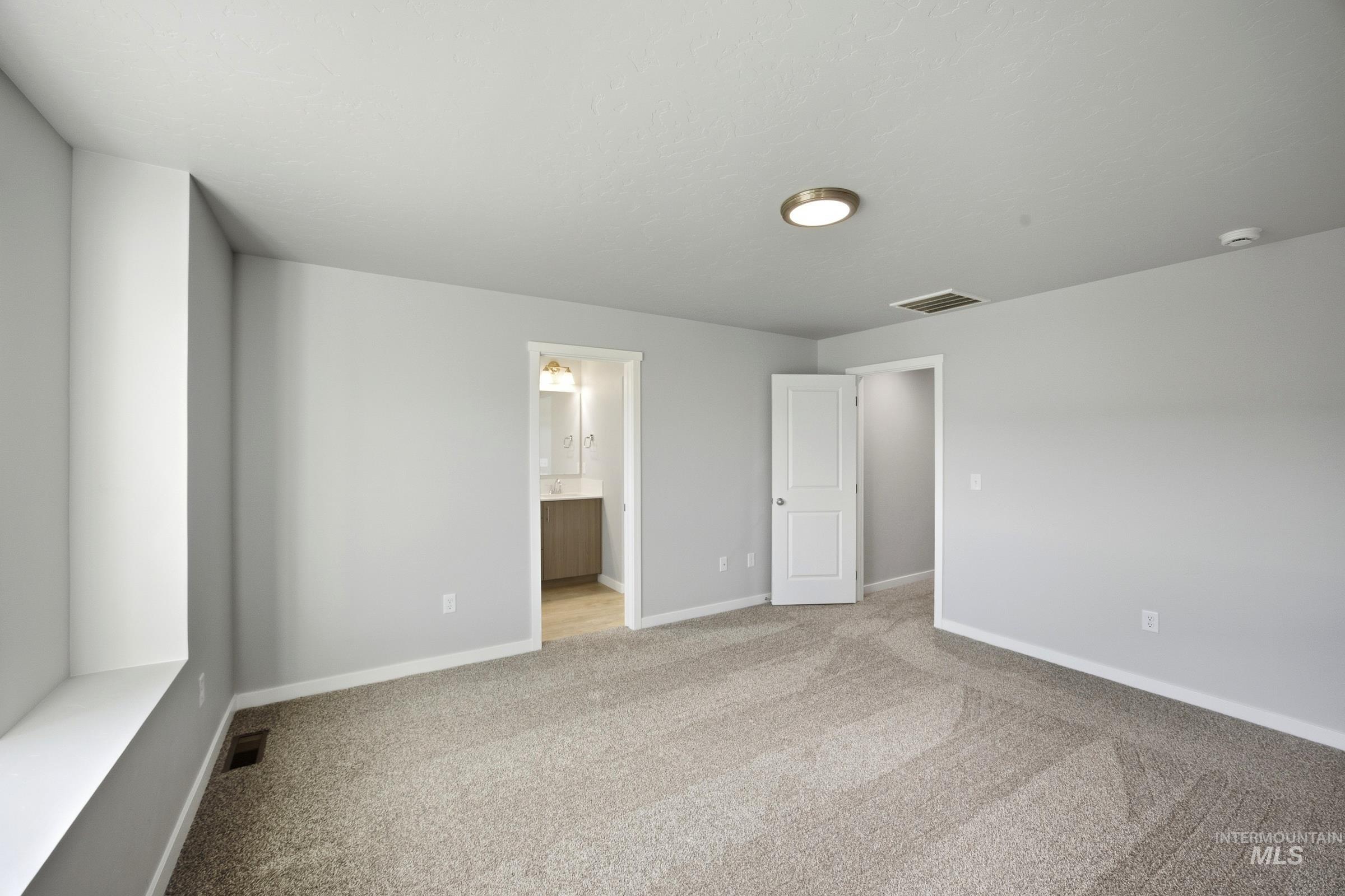 106 Bighorn St Property Photo 18