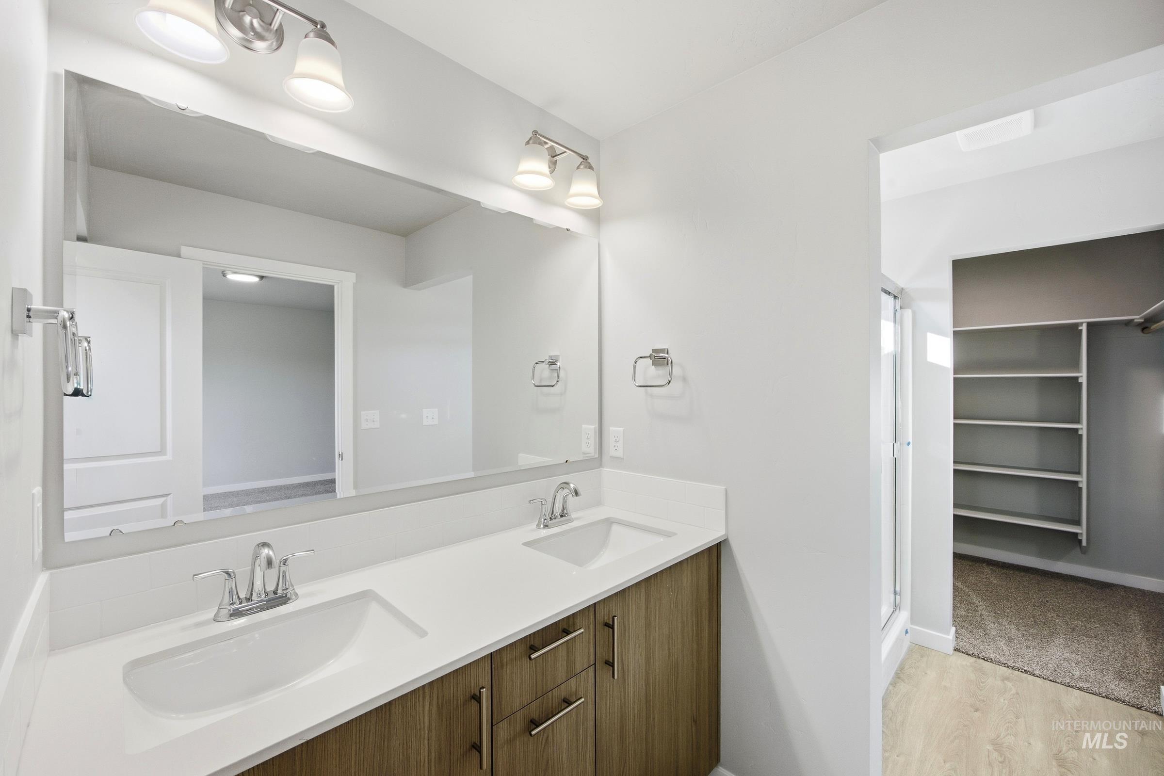 106 Bighorn St Property Photo 20