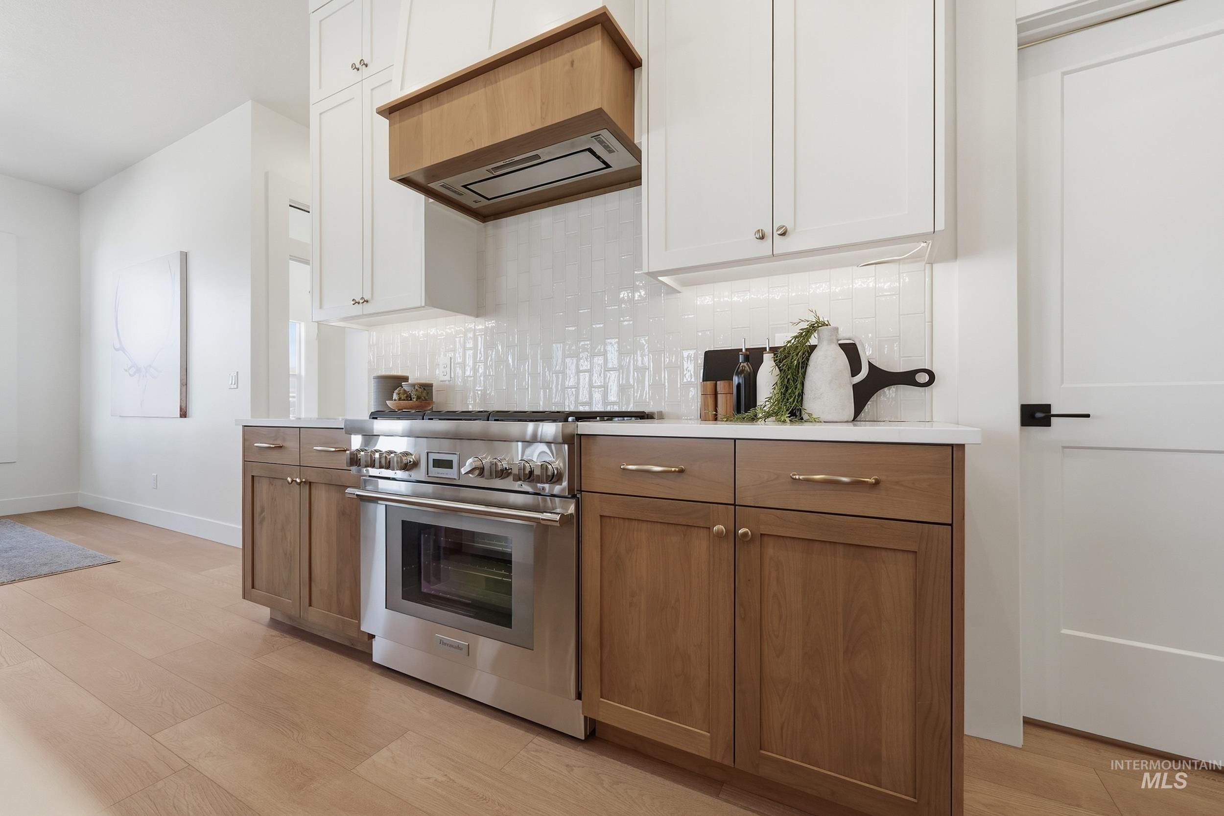 12744 Fjord St. Property Photo 18