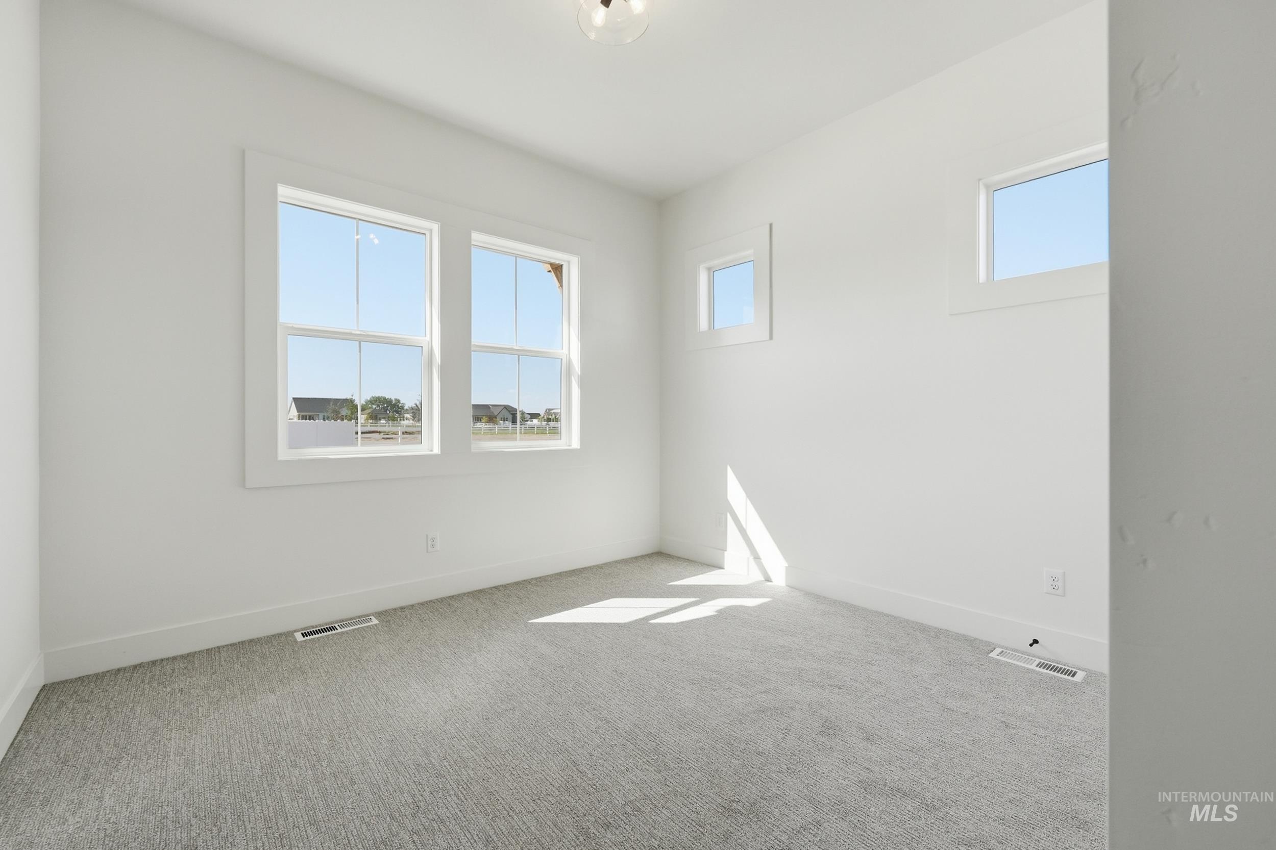12744 Fjord St. Property Photo 34