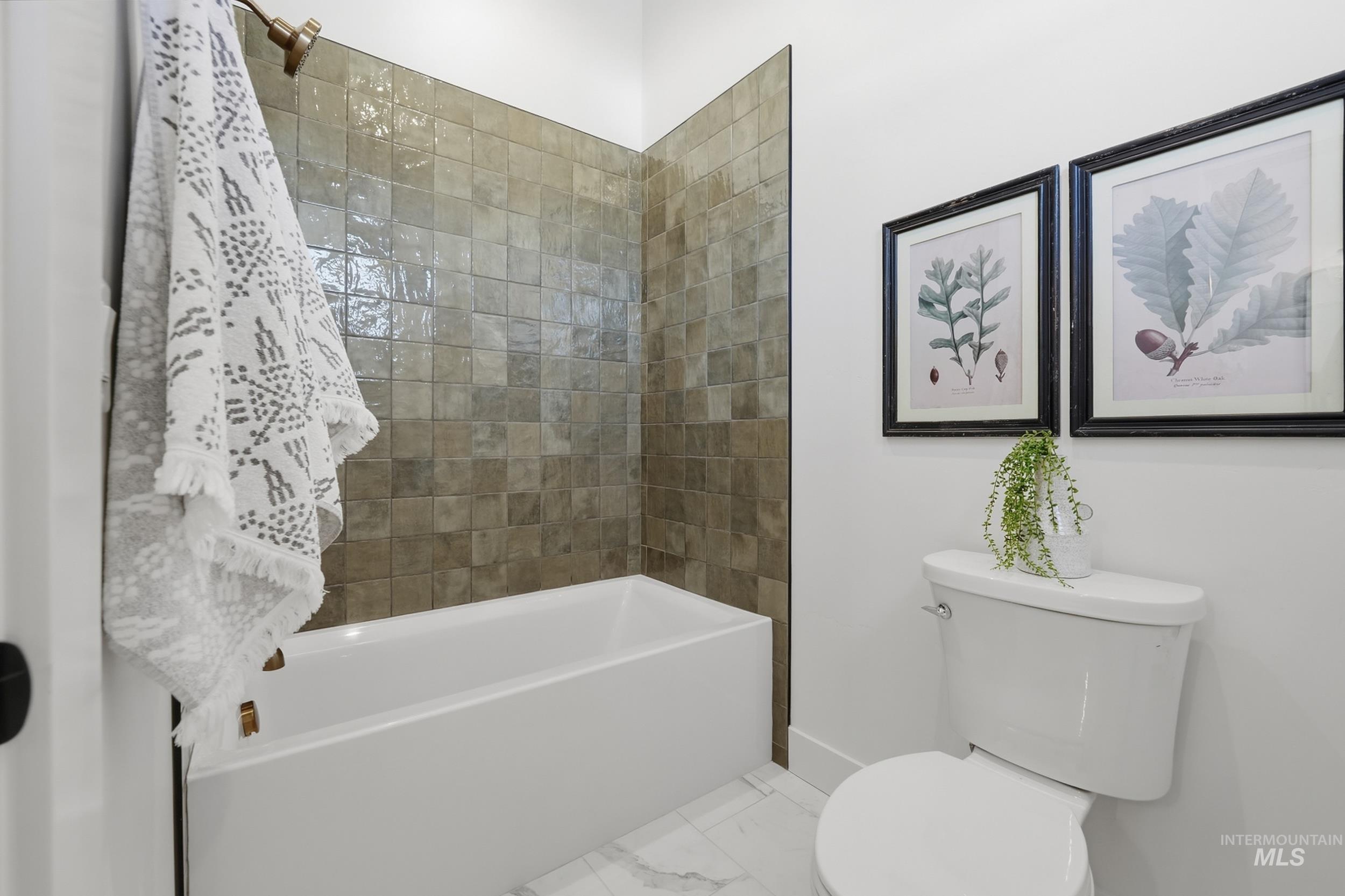 12744 Fjord St. Property Photo 40