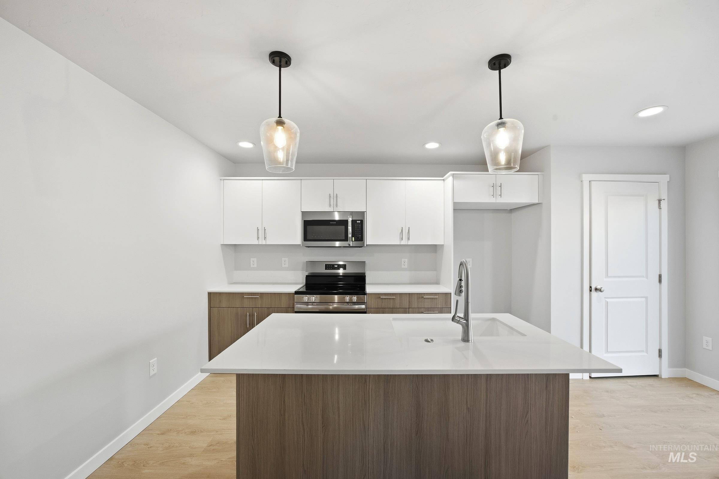 104 Bighorn St Property Photo 3