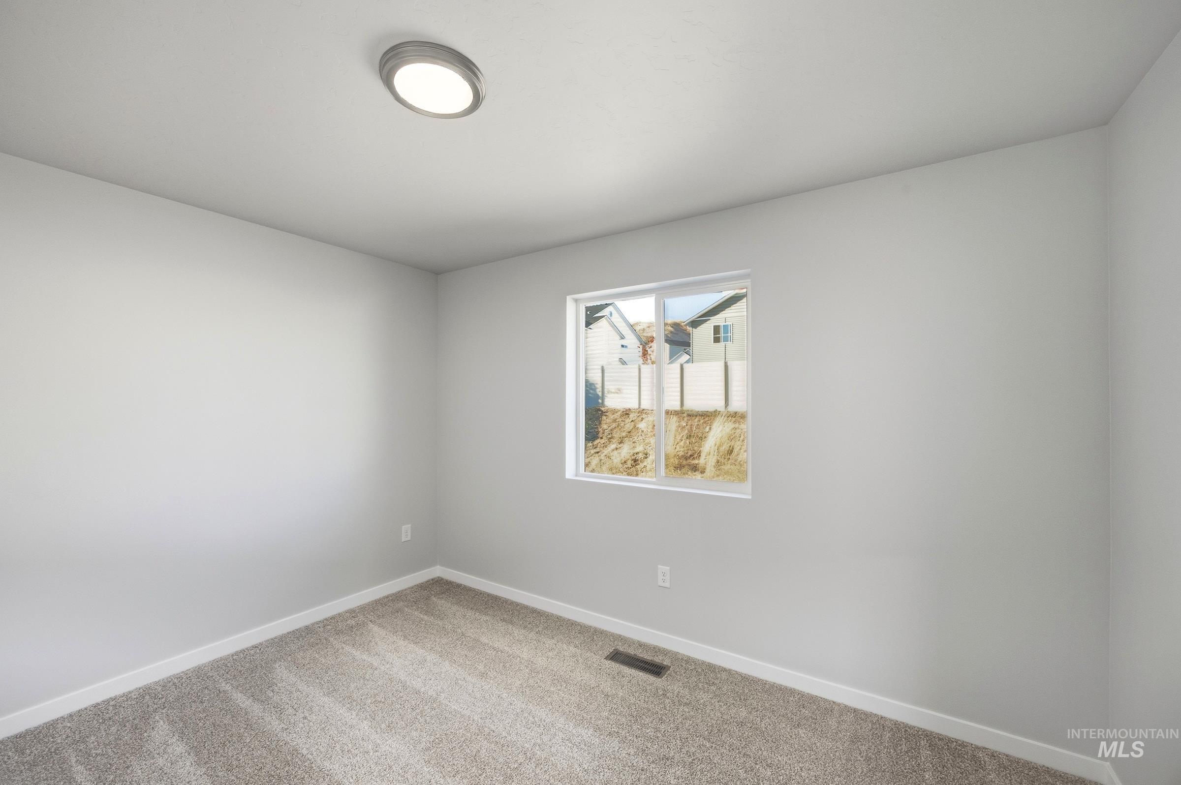 104 Bighorn St Property Photo 13