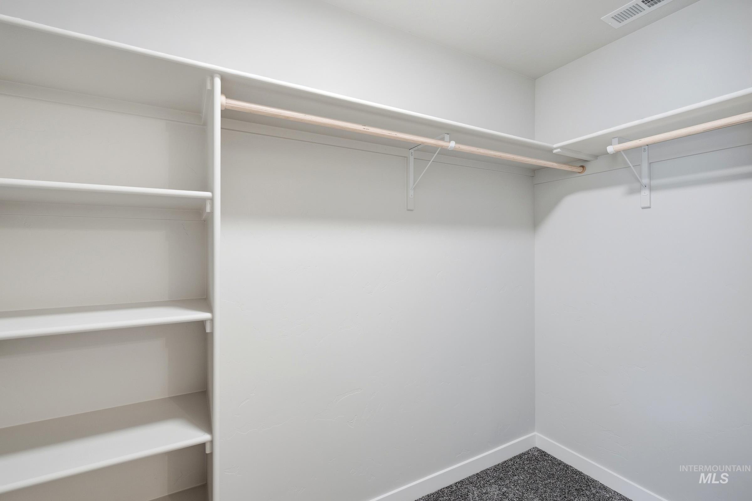 4468 S Amsterdam Ave Property Photo 19