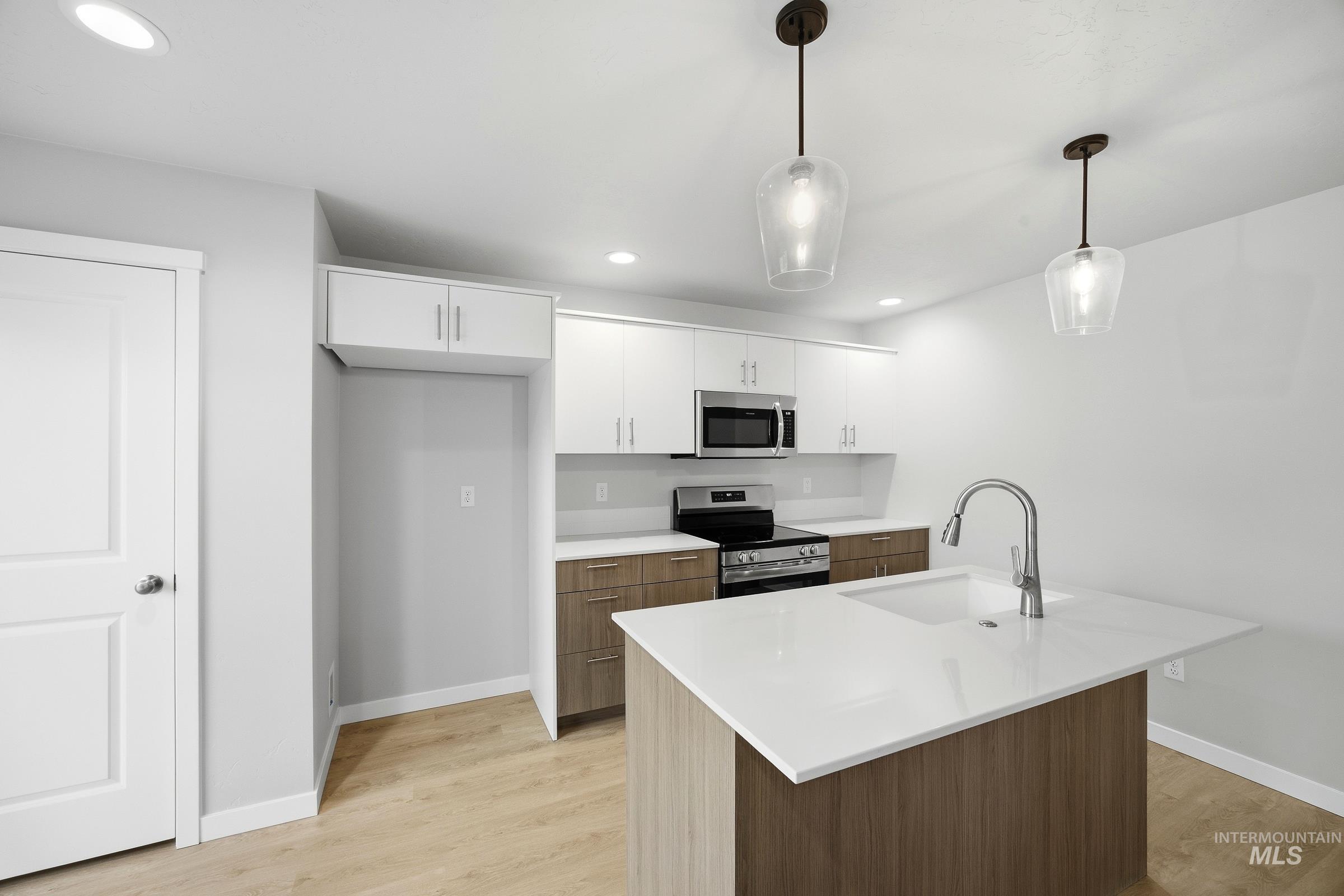 102 Bighorn St Property Photo 4