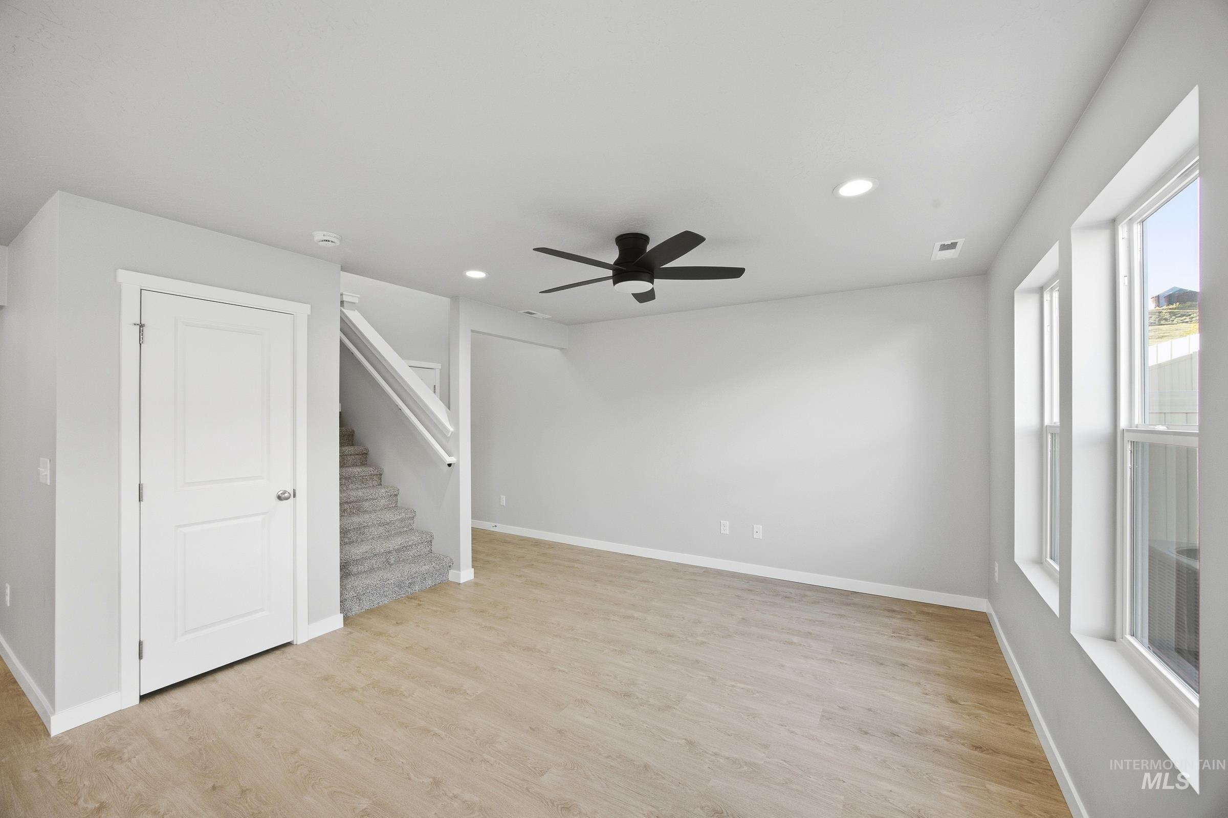 102 Bighorn St Property Photo 7