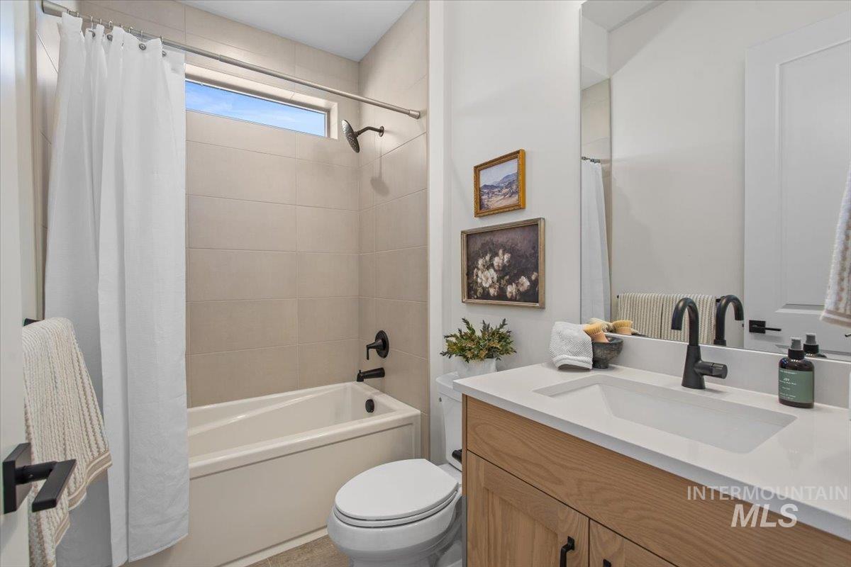 7114 W Newtown St. Property Photo 29