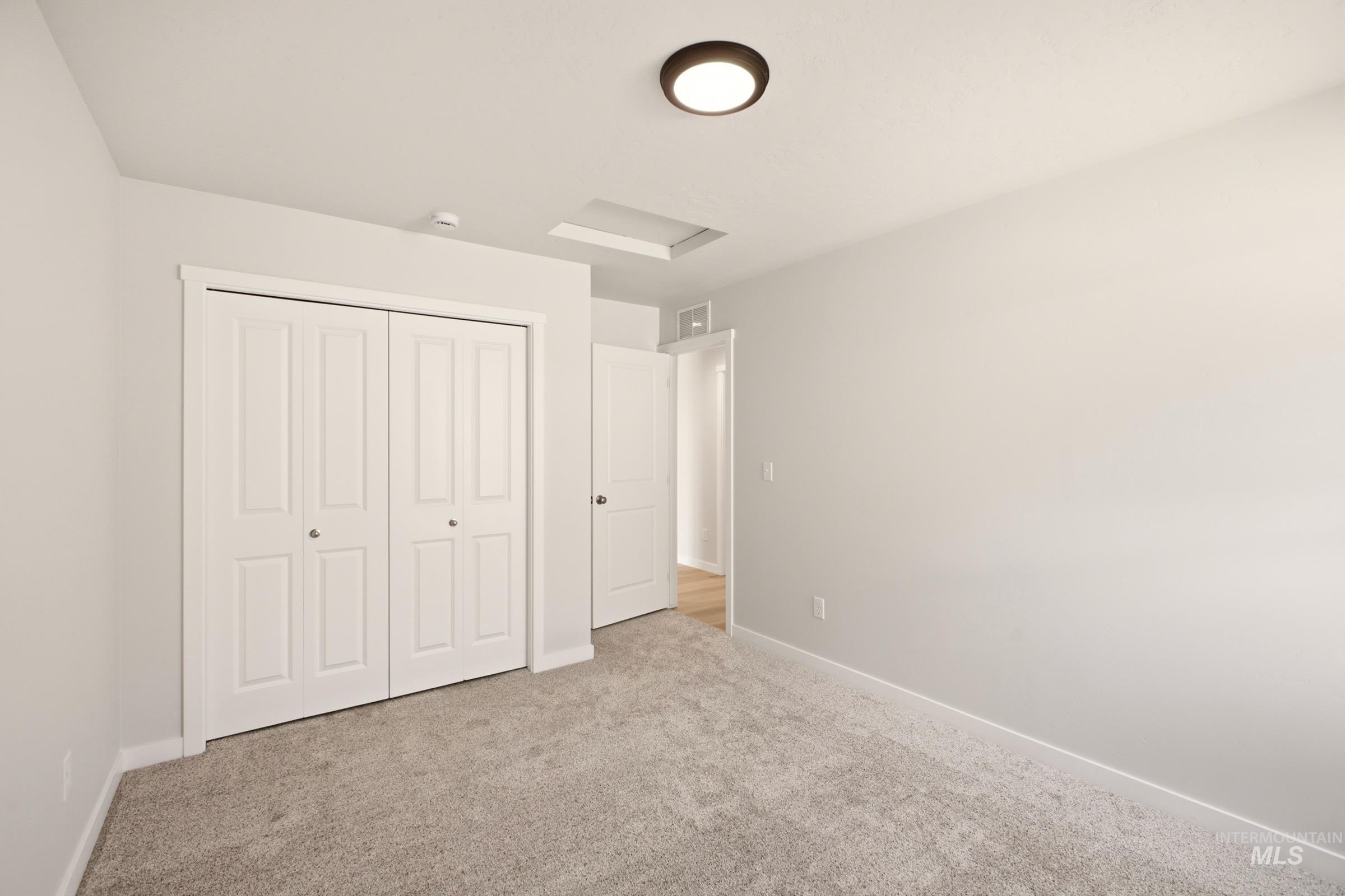4450 S Amsterdam Ave Property Photo 12