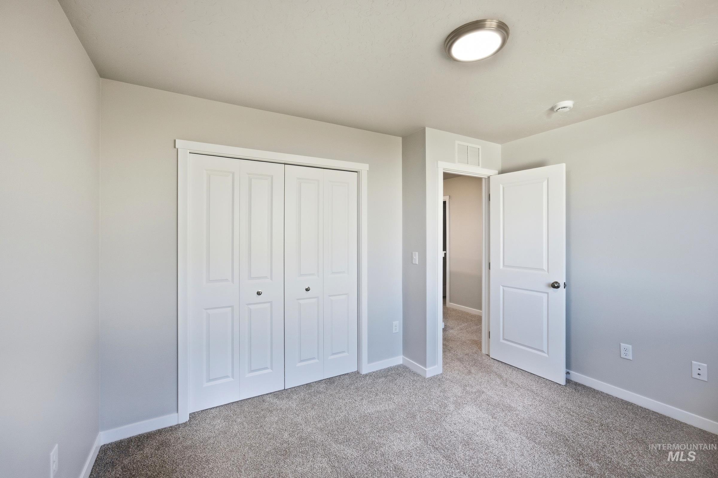 100 Bighorn St Property Photo 11