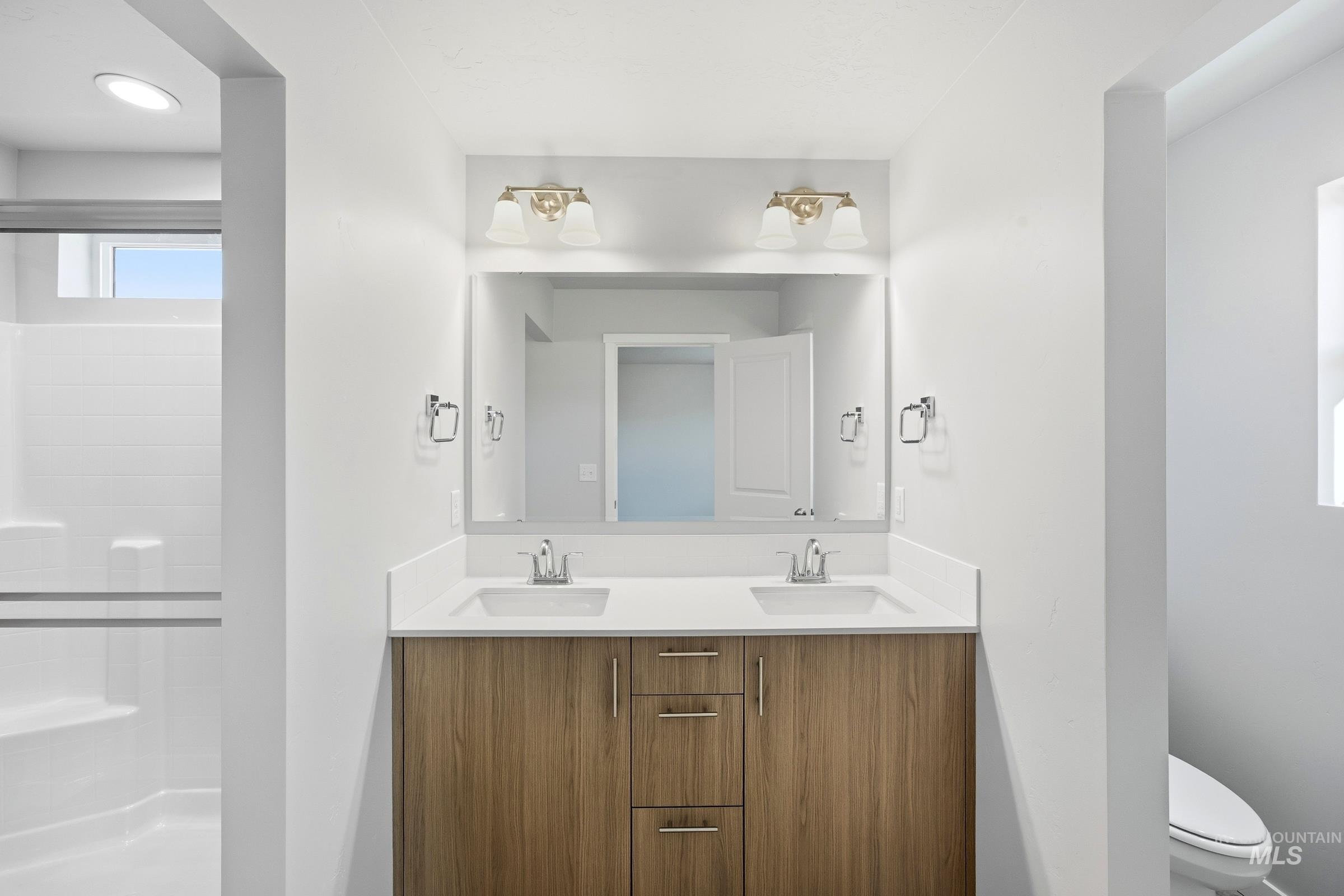 100 Bighorn St Property Photo 18