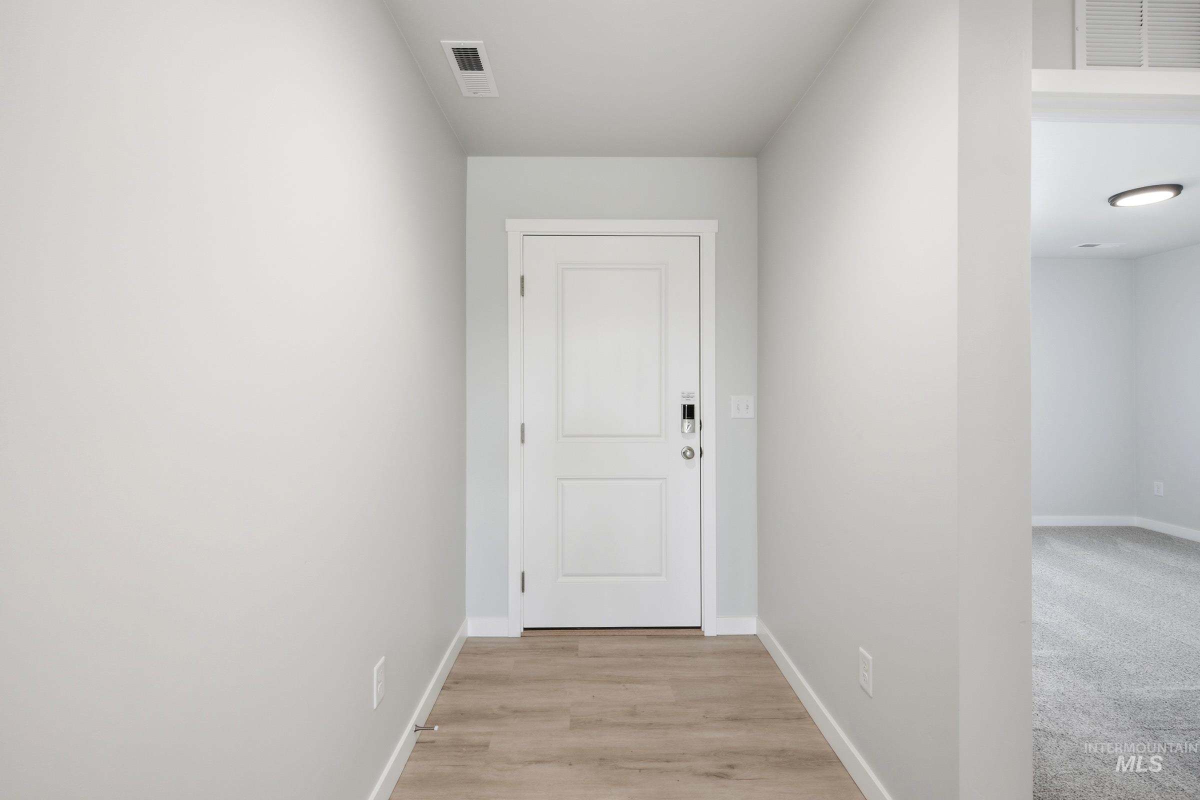 4432 S Amsterdam Ave Property Photo 2