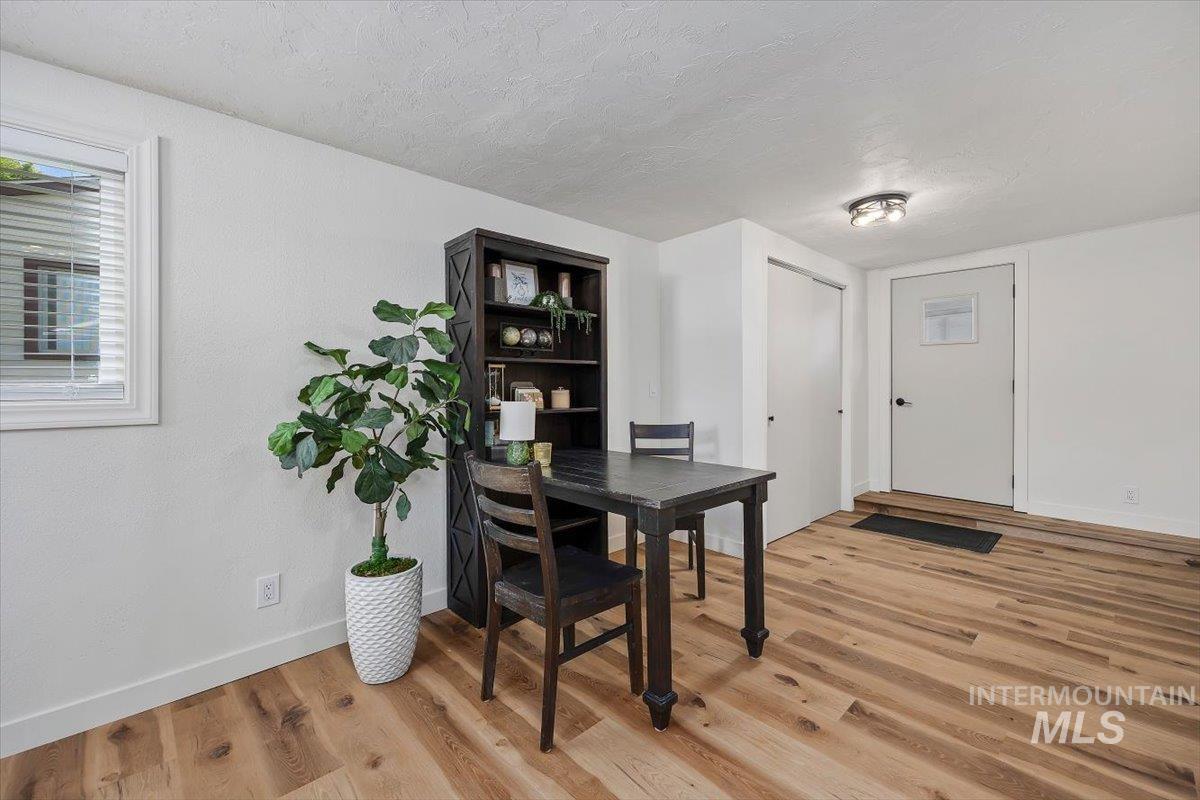 415 Adams Street Property Photo 18