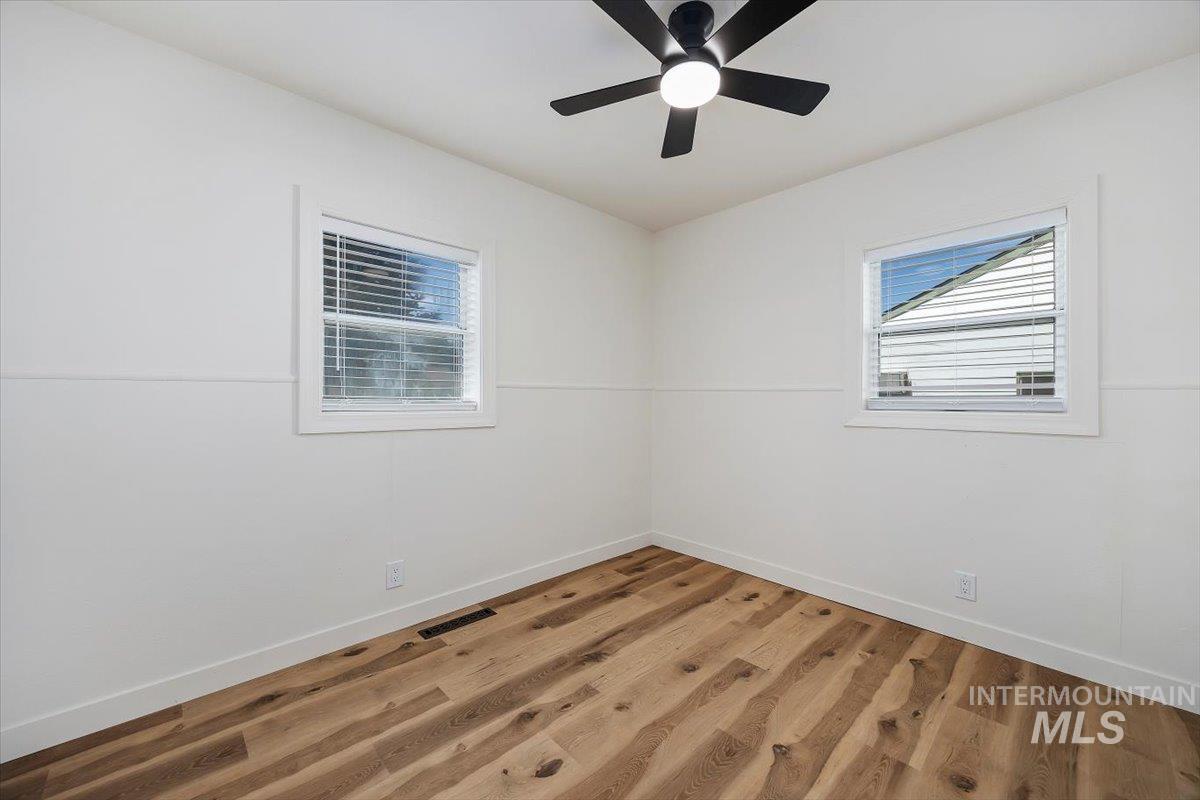 415 Adams Street Property Photo 21