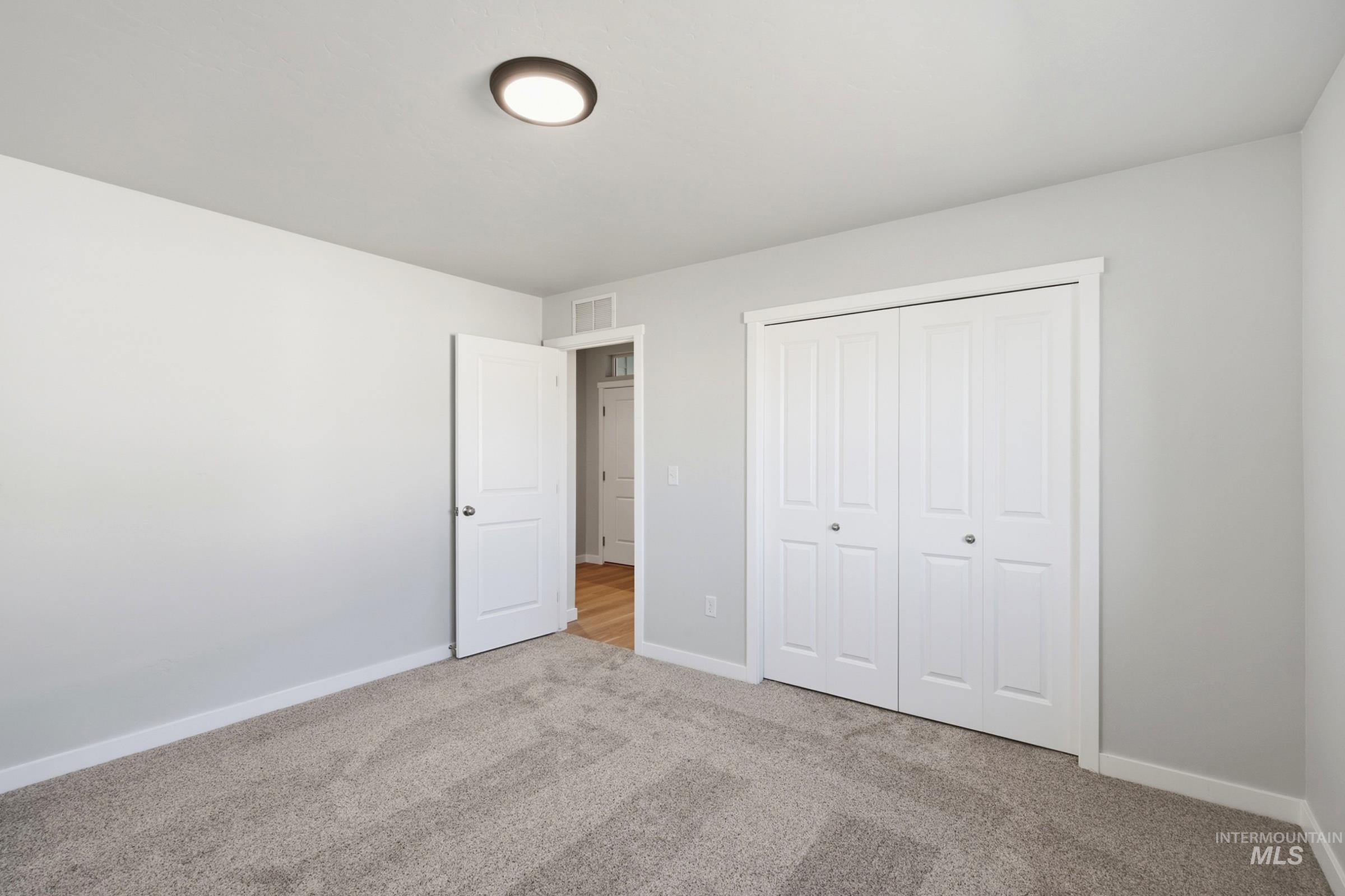 3862 E Freedom Tower Dr Property Photo 14