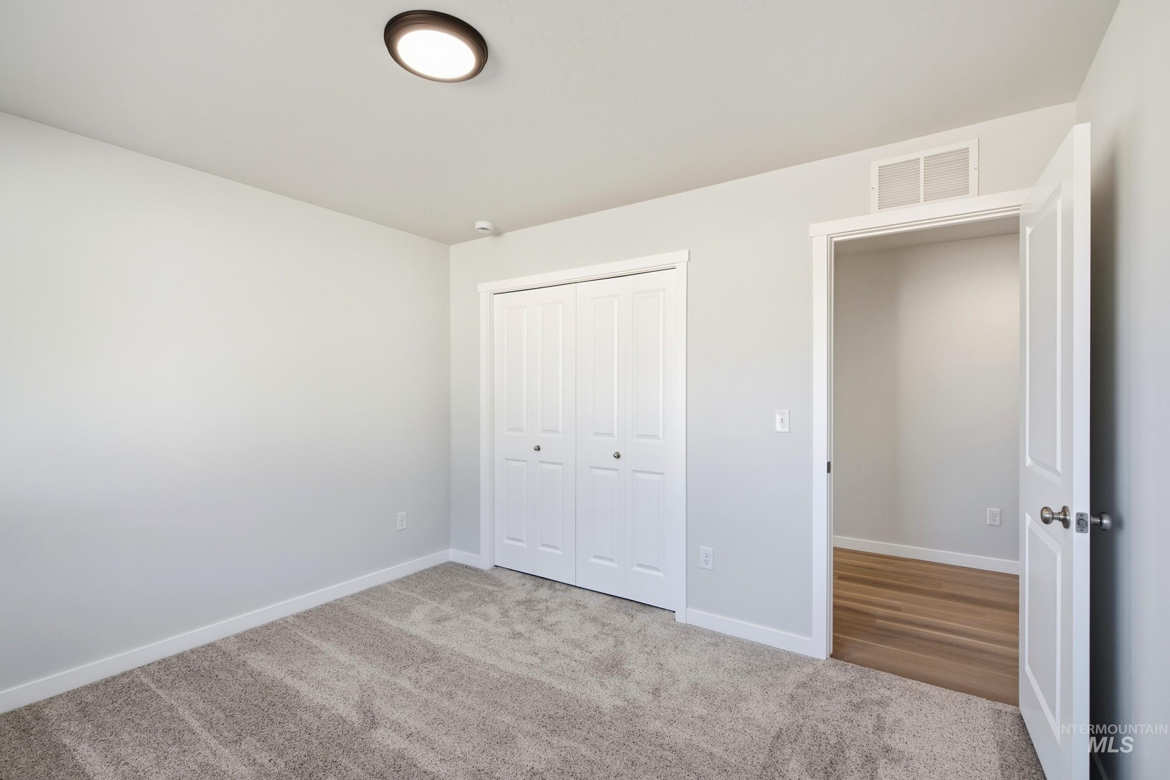 3862 E Freedom Tower Dr Property Photo 17