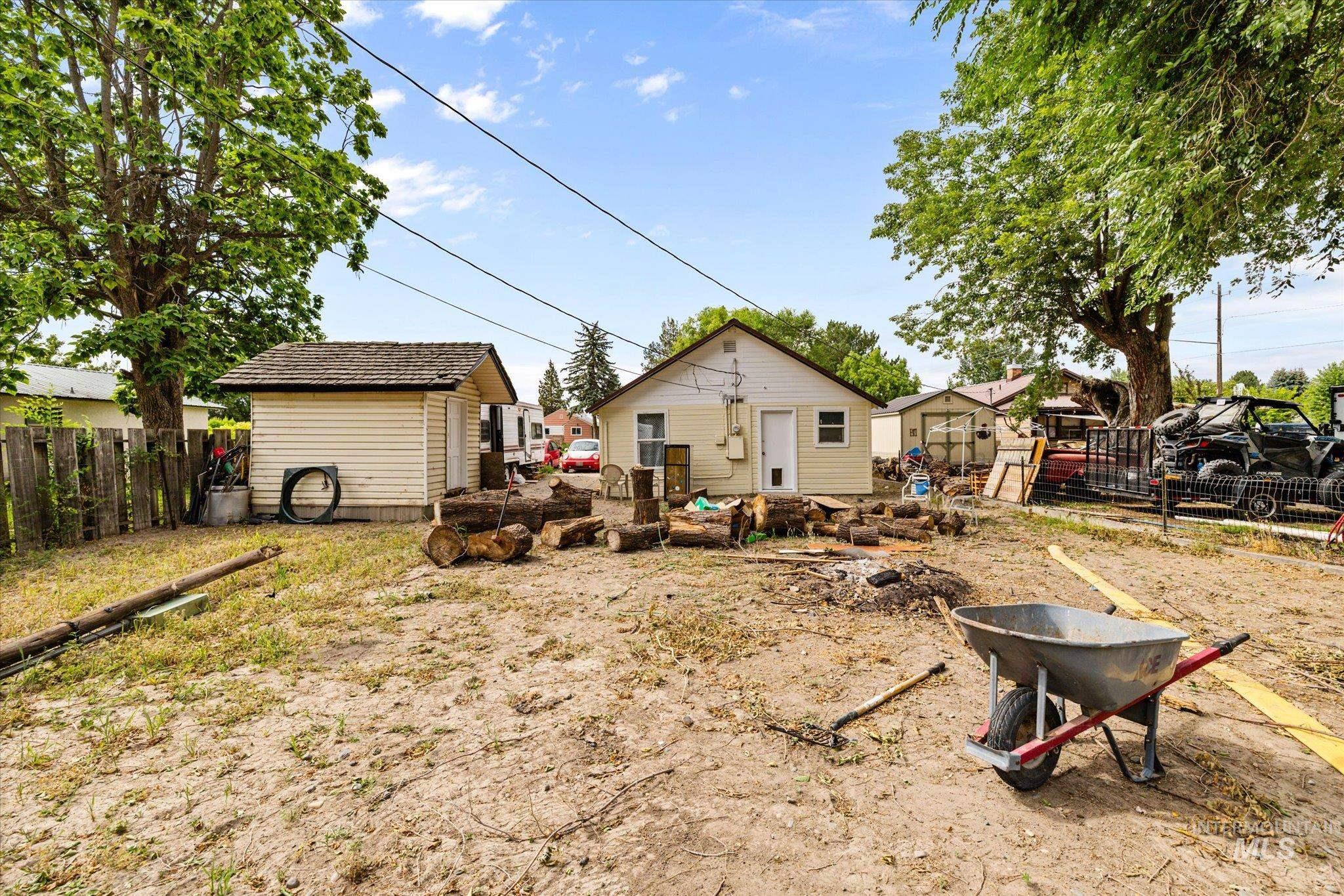 328 W Owyhee Ave Property Photo 8