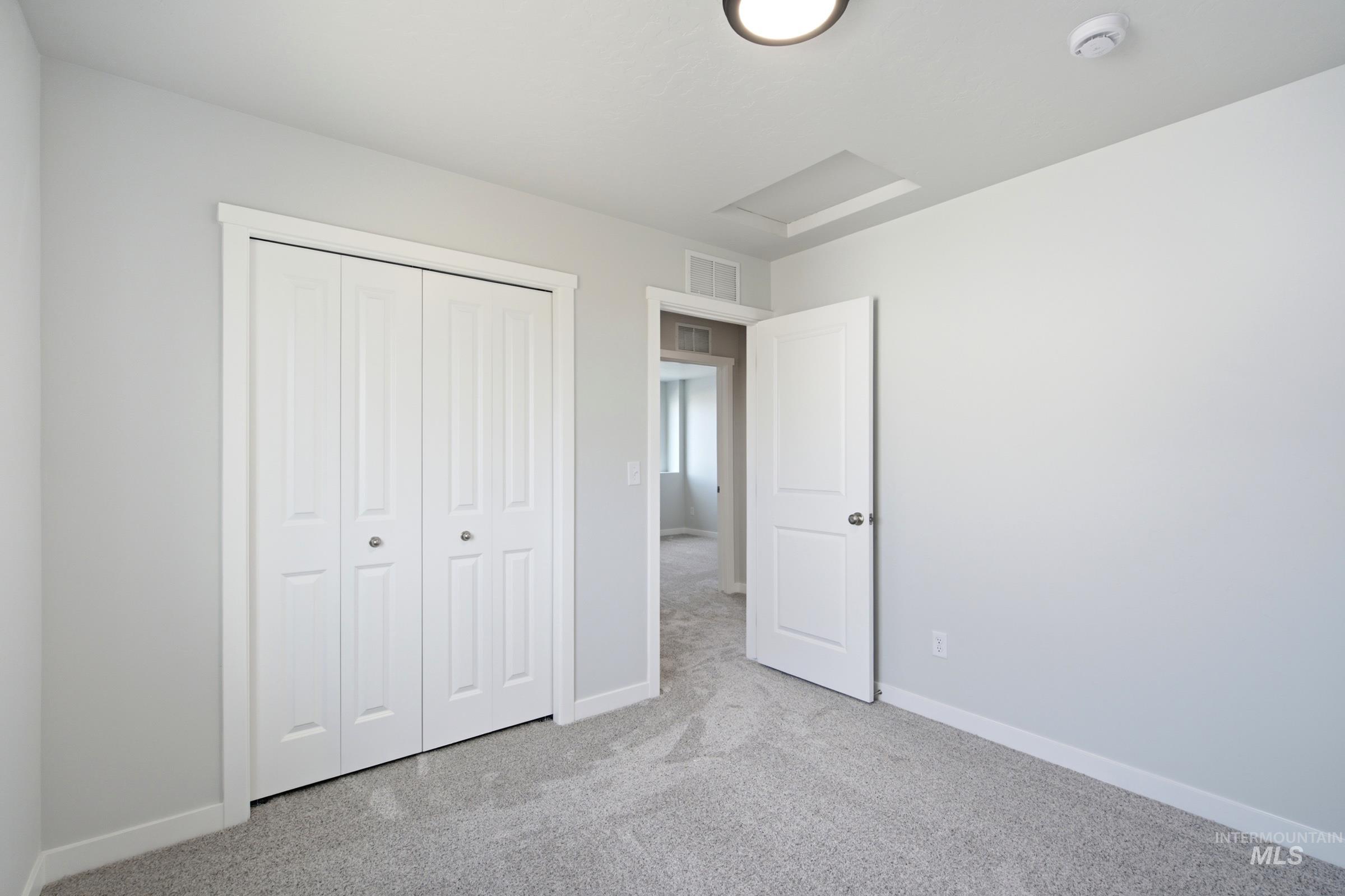 1797 Gyrfalcon St Property Photo 22