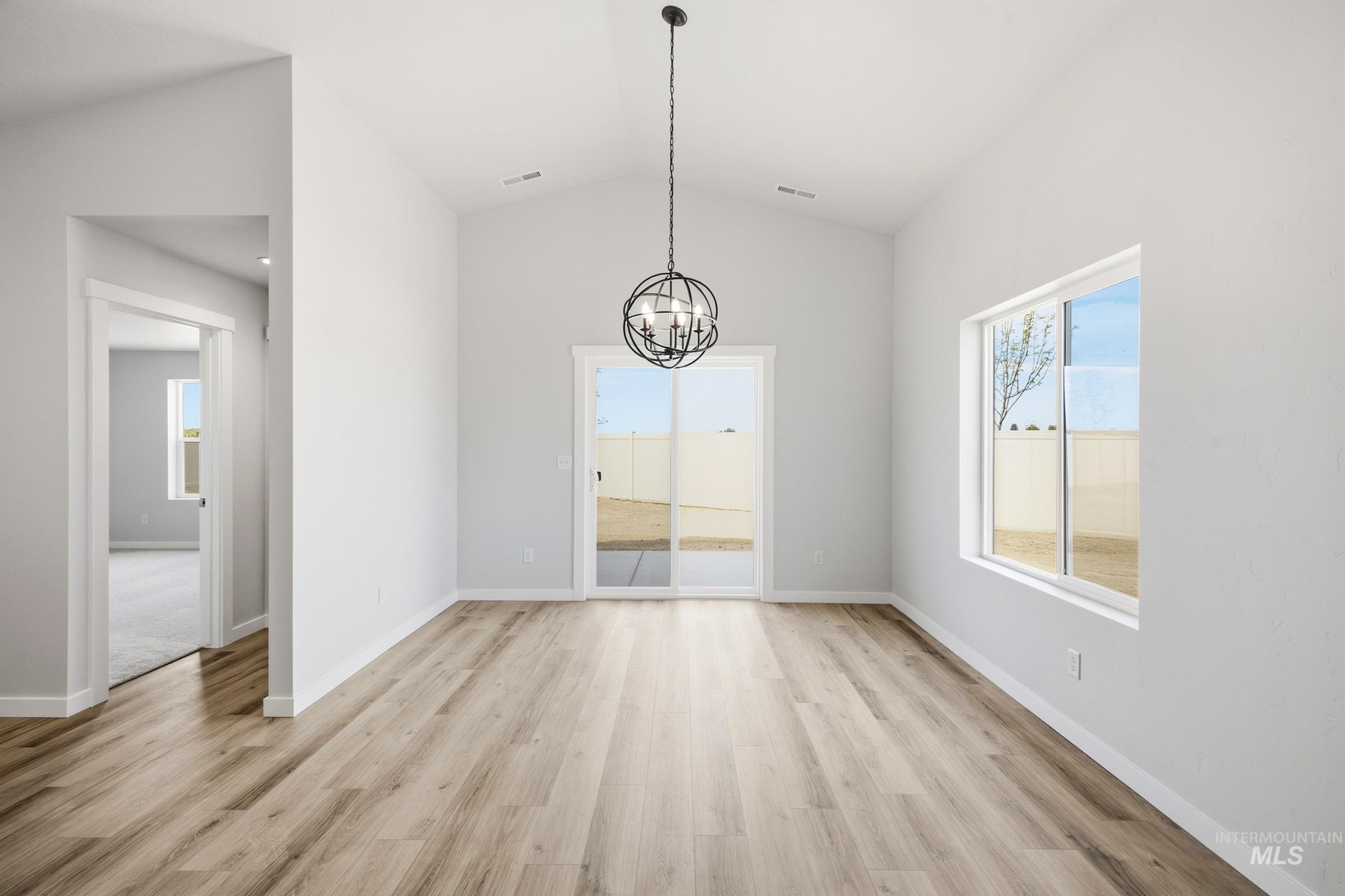 9486 W Blazing Star St Property Photo 6