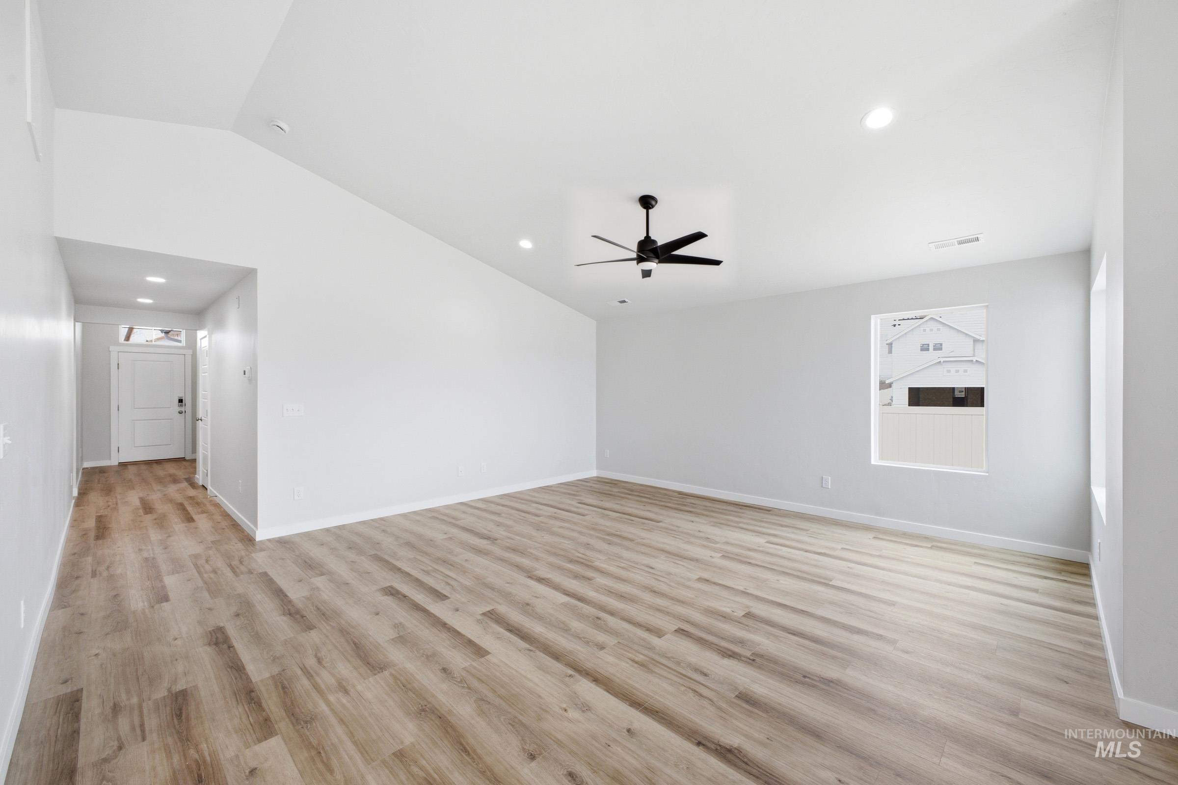 9486 W Blazing Star St Property Photo 9